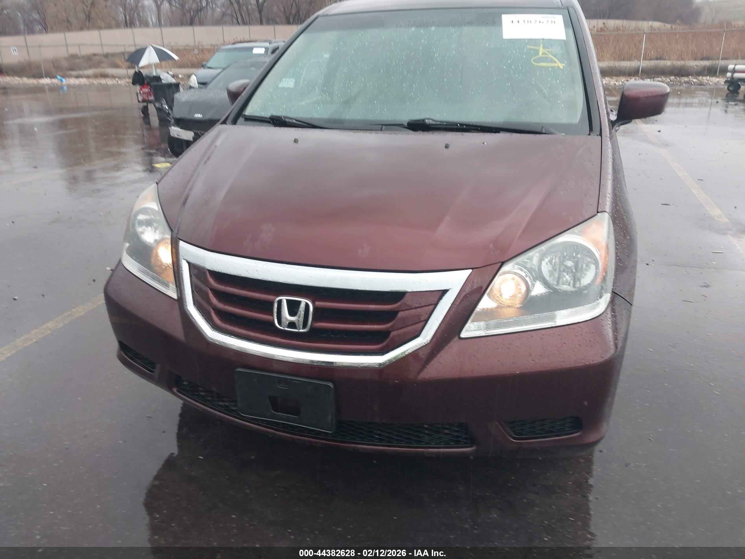 HONDA ODYSSEY image 6