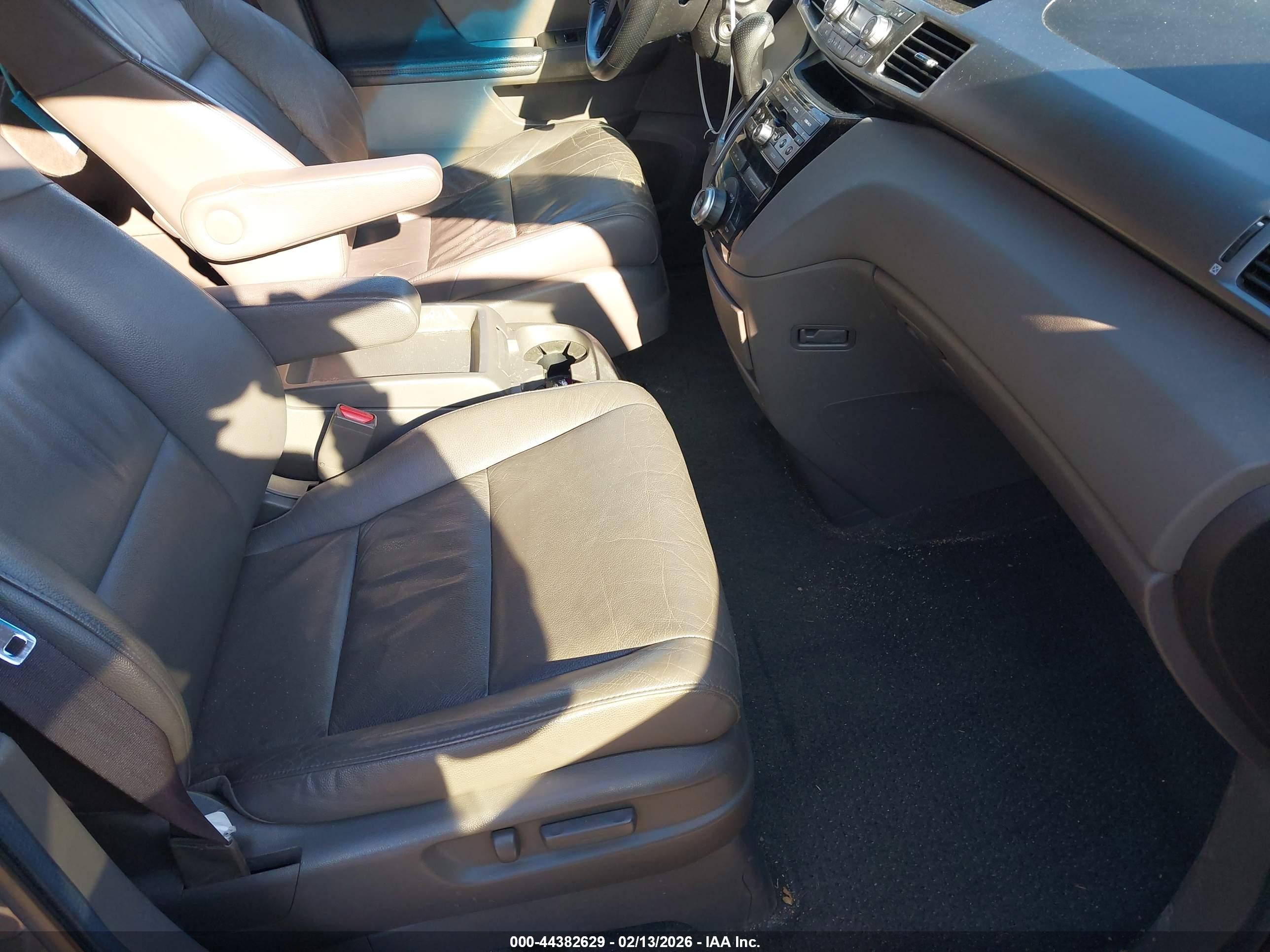HONDA ODYSSEY image 5