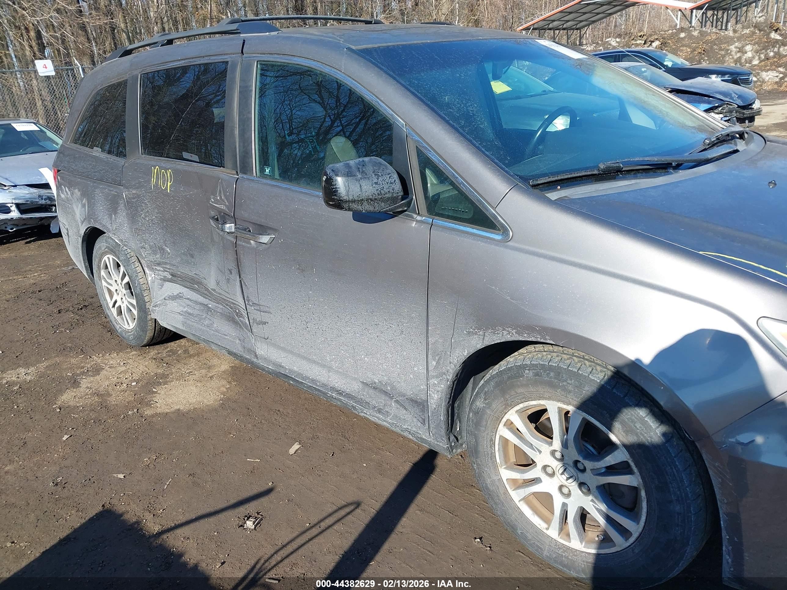 HONDA ODYSSEY image 6