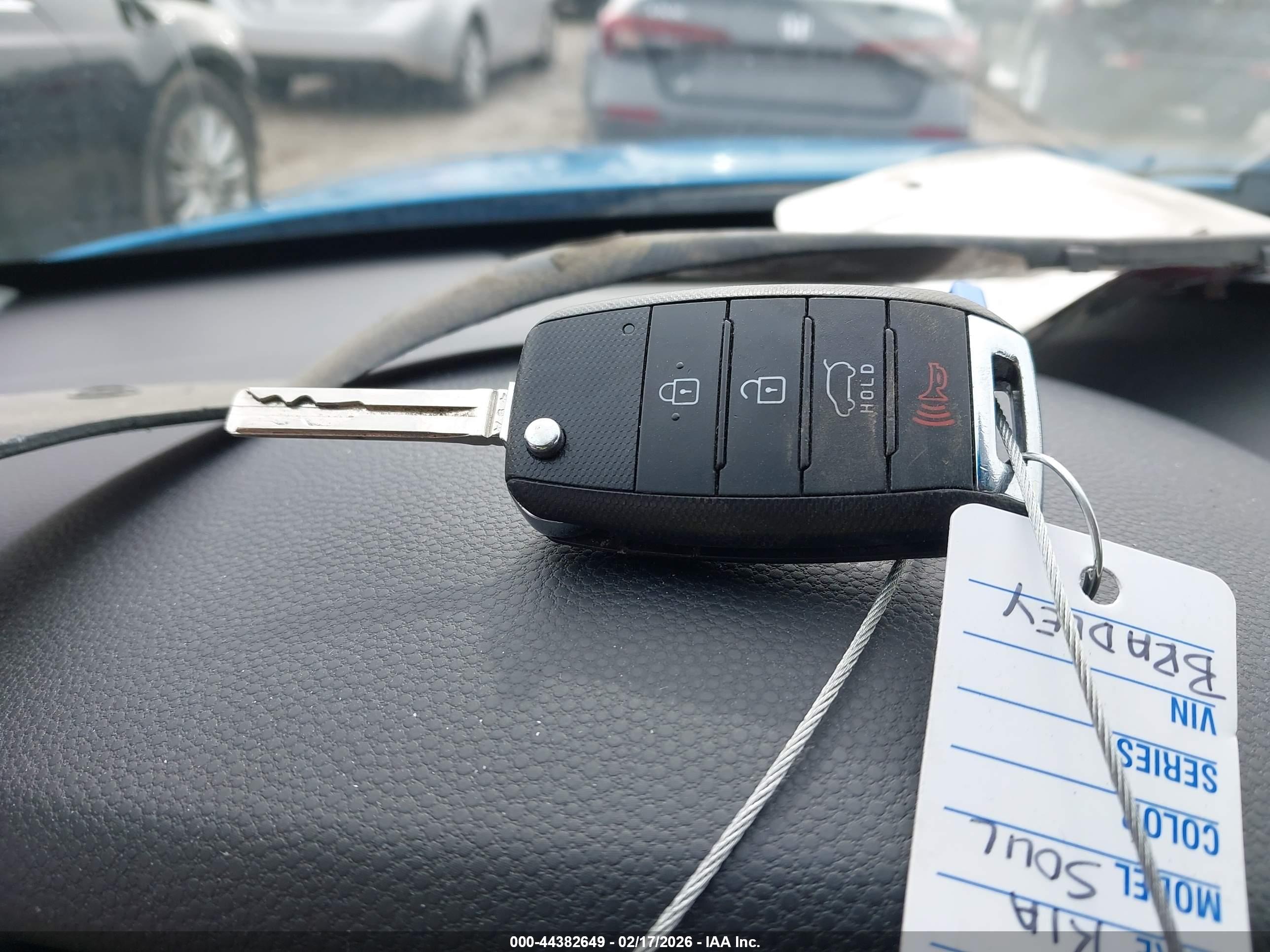 KIA SOUL image 11