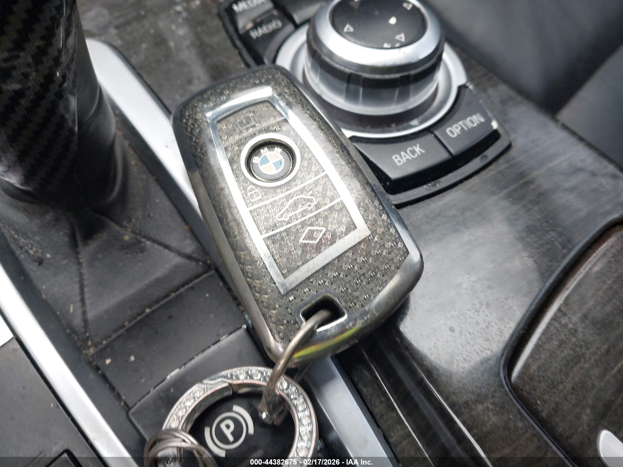 BMW 535I image 11