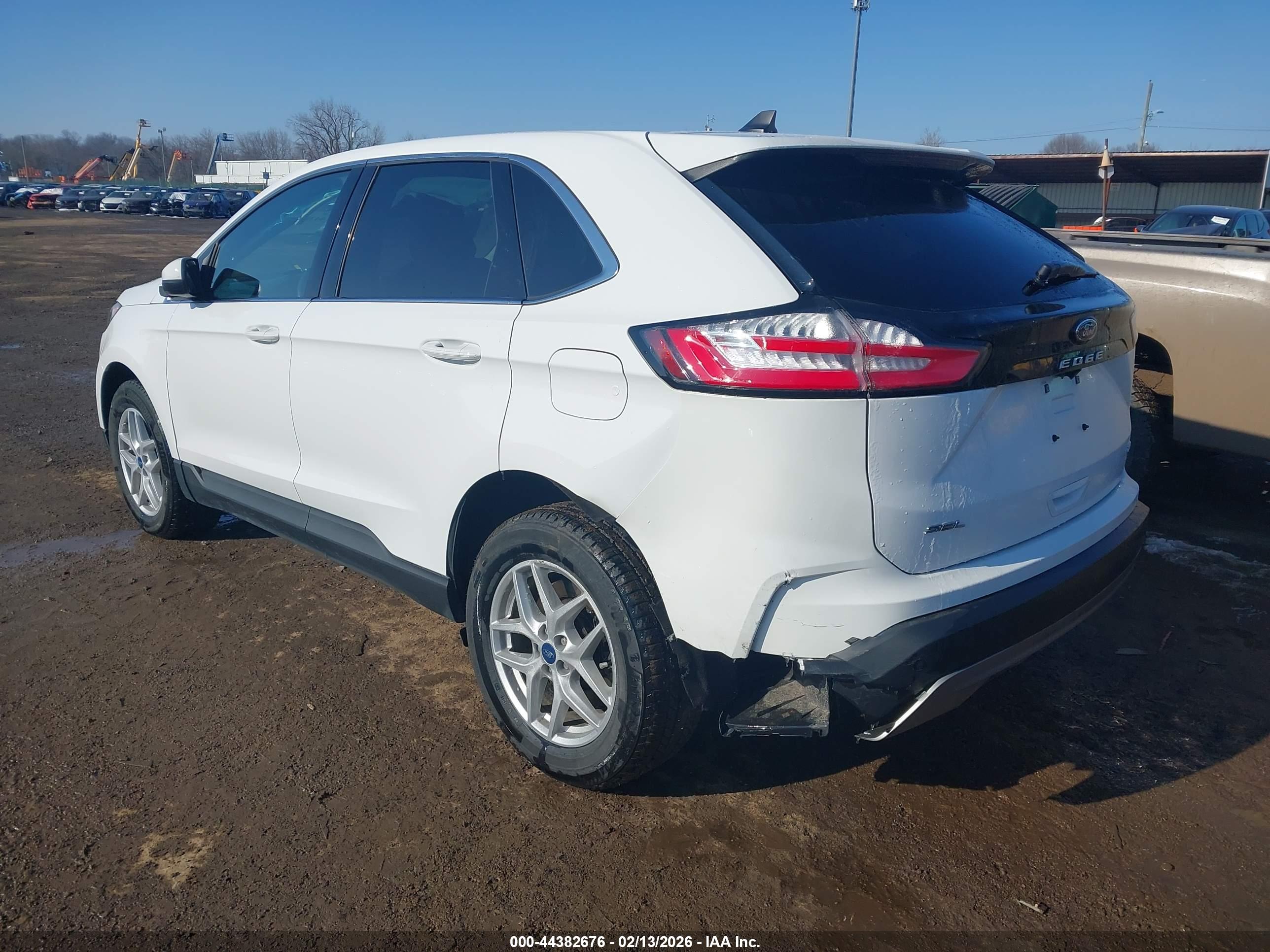FORD EDGE image 3
