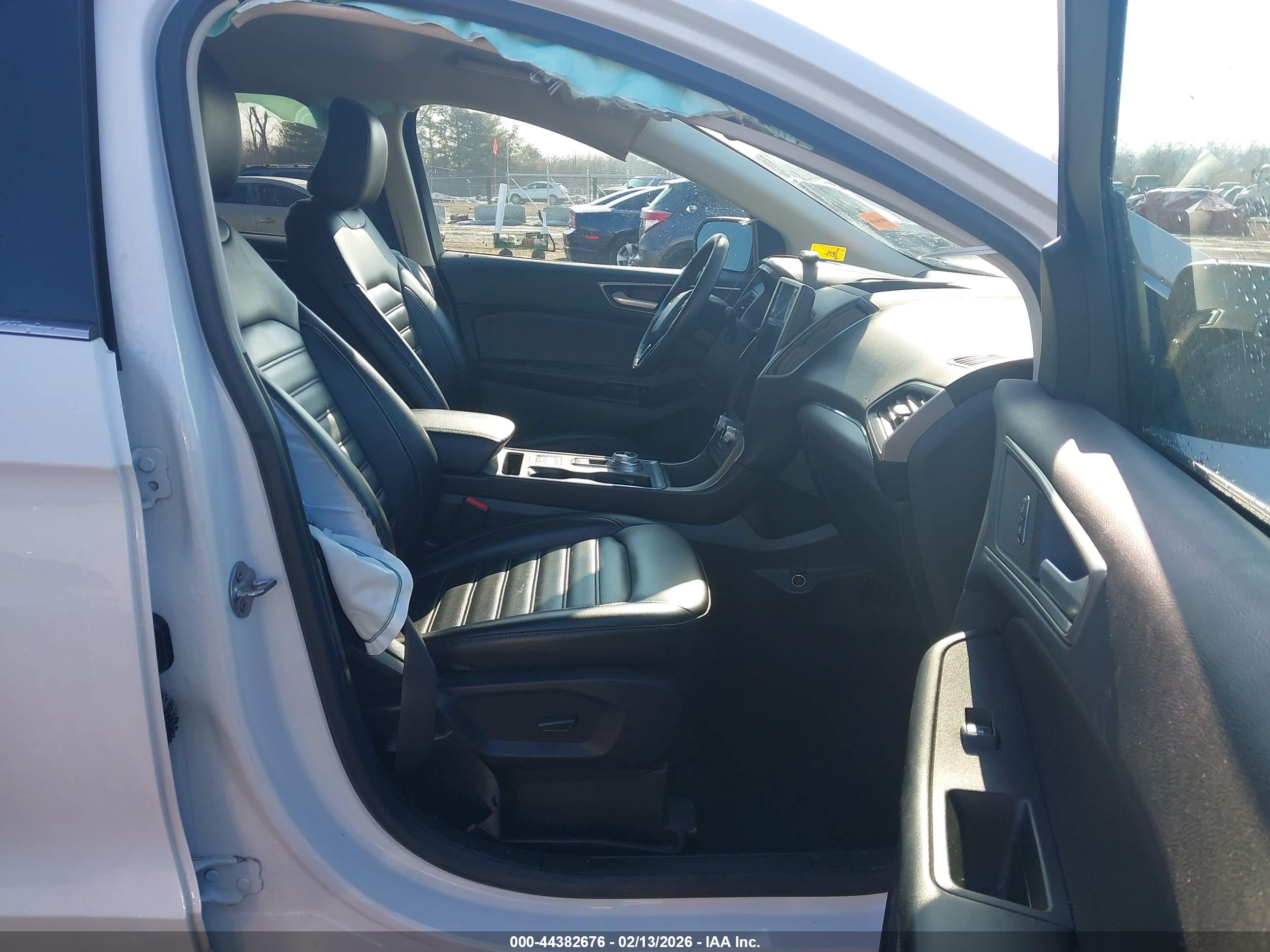 FORD EDGE image 5