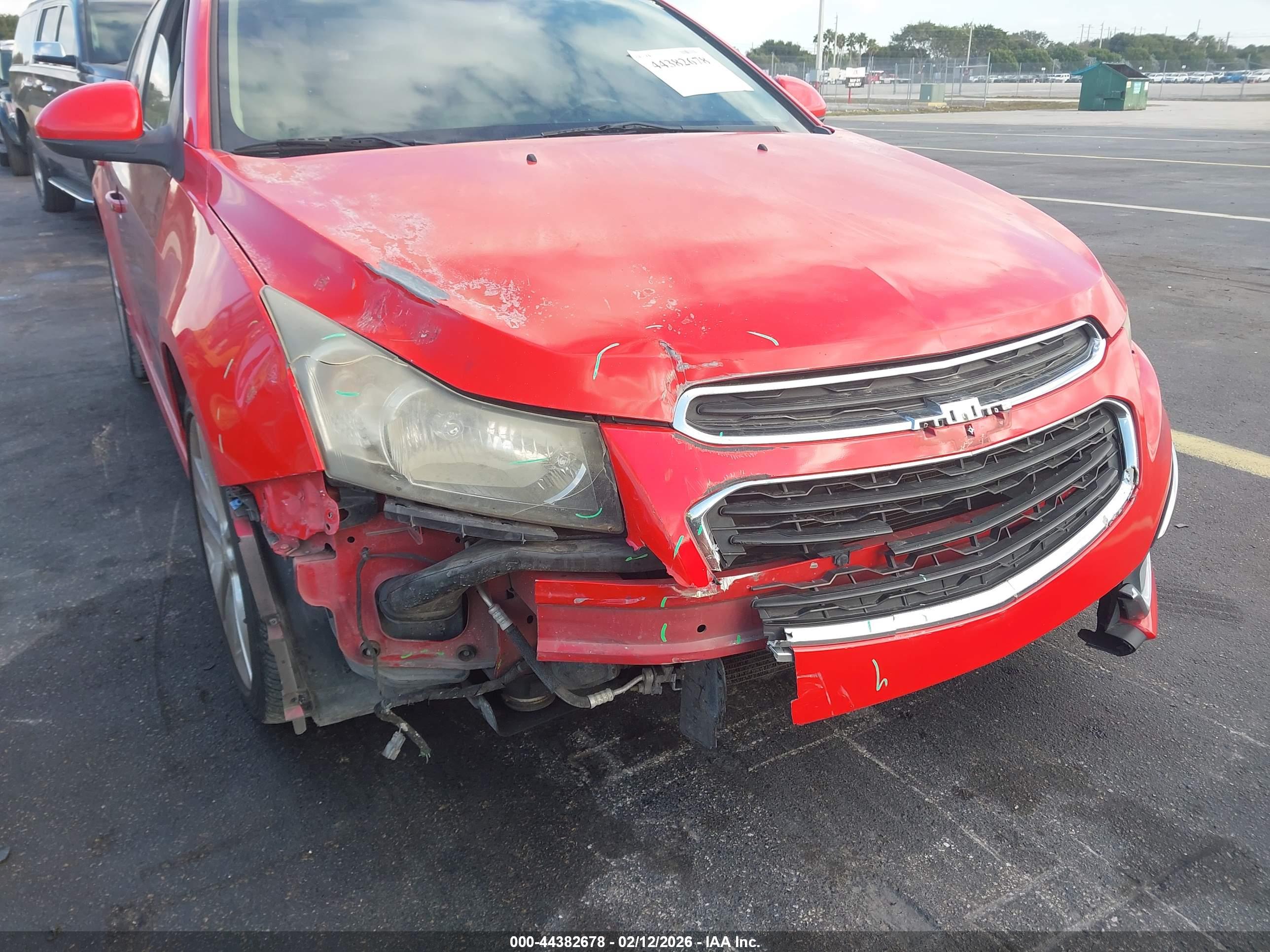 CHEVROLET CRUZE image 6