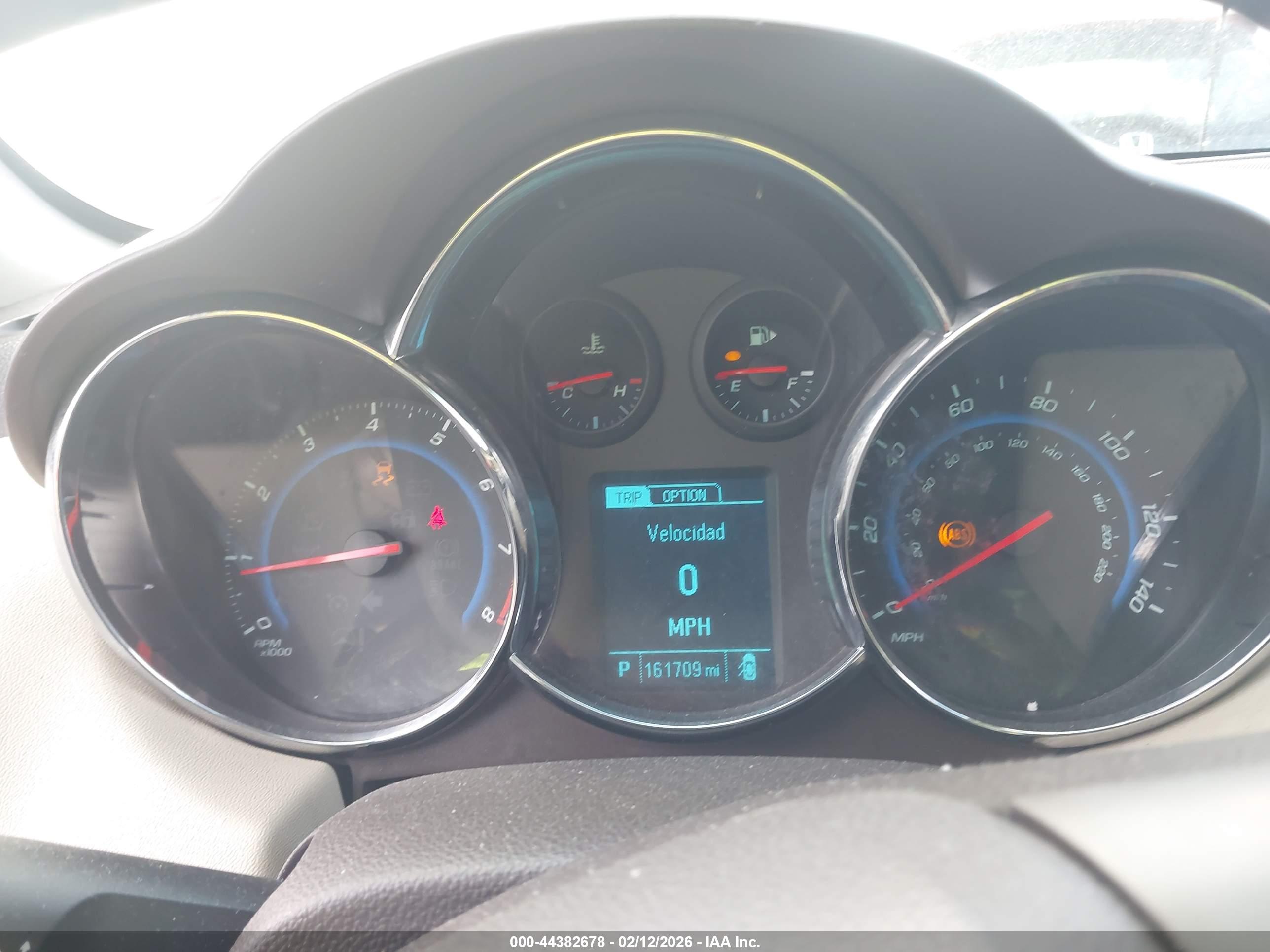 CHEVROLET CRUZE image 7