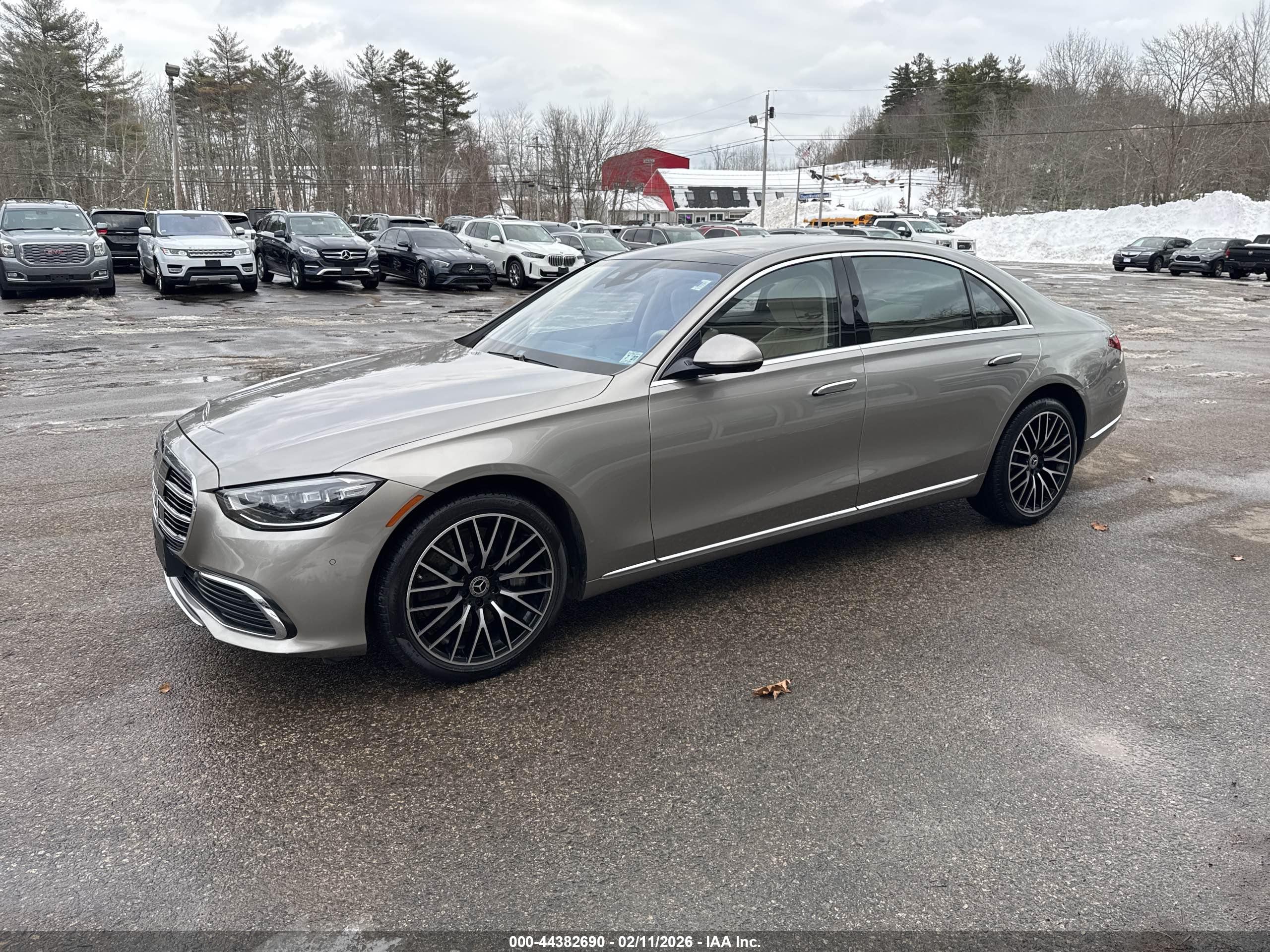 MERCEDES-BENZ S image 2