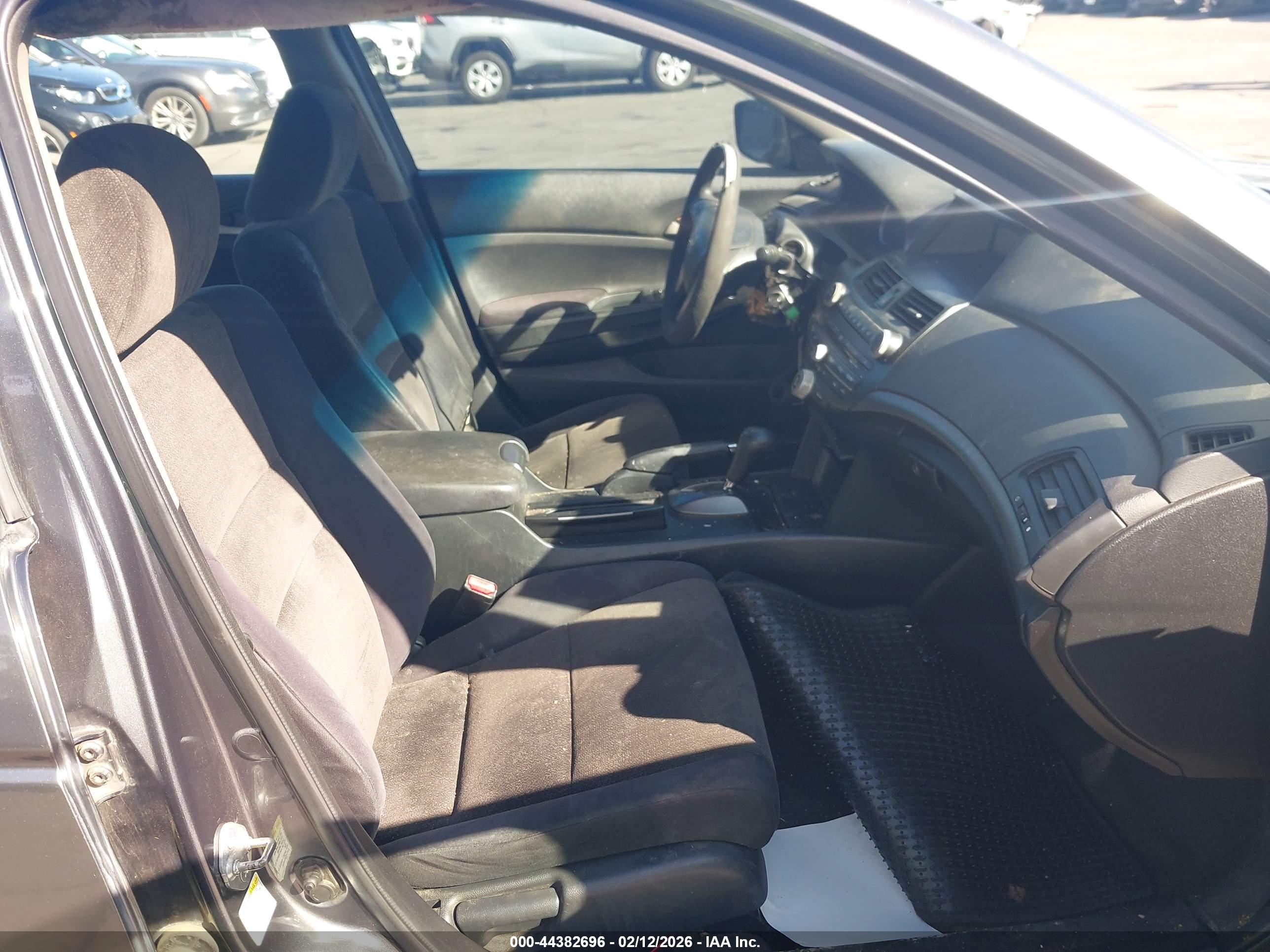 HONDA ACCORD image 5