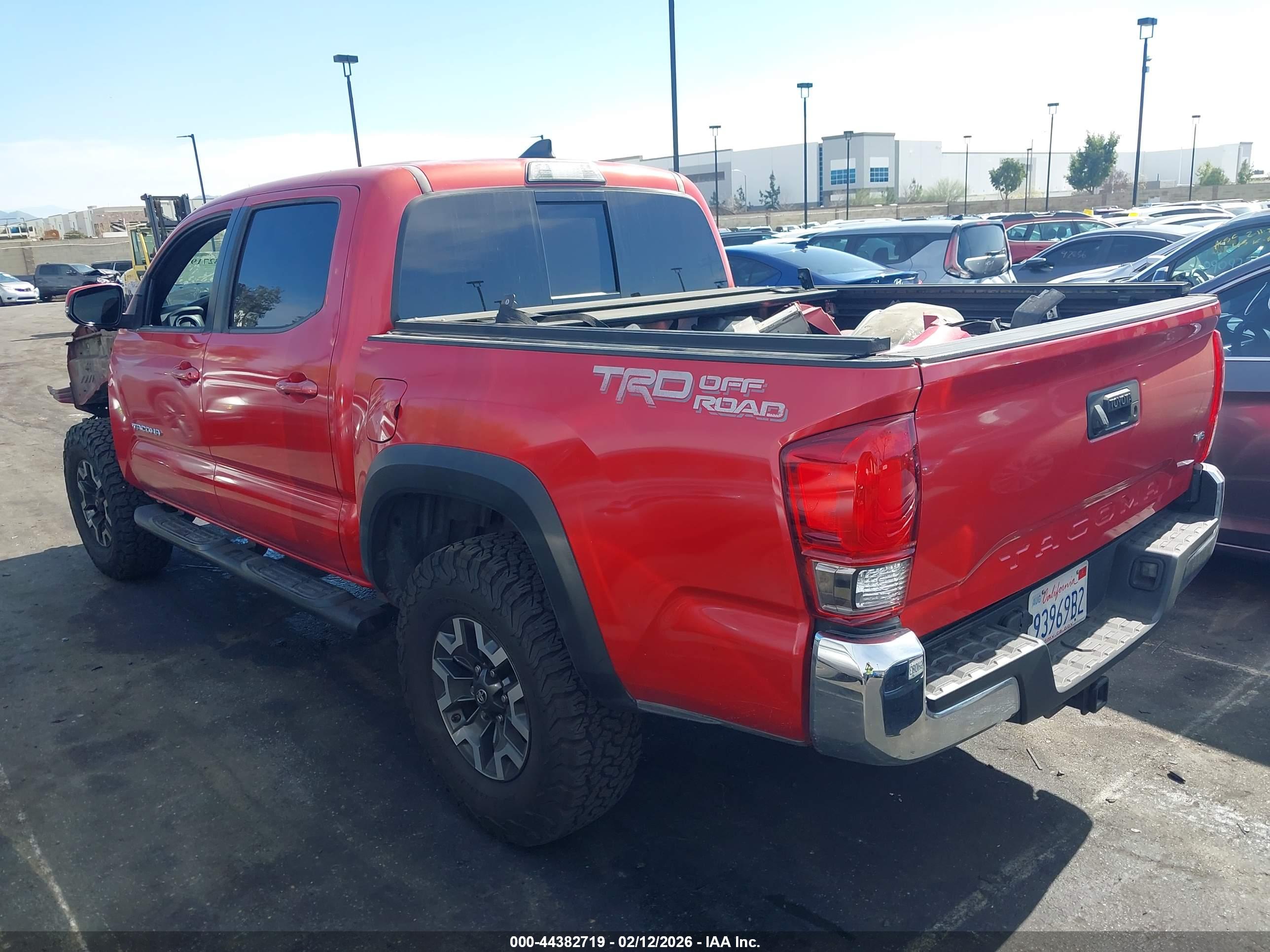 TOYOTA TACOMA image 3