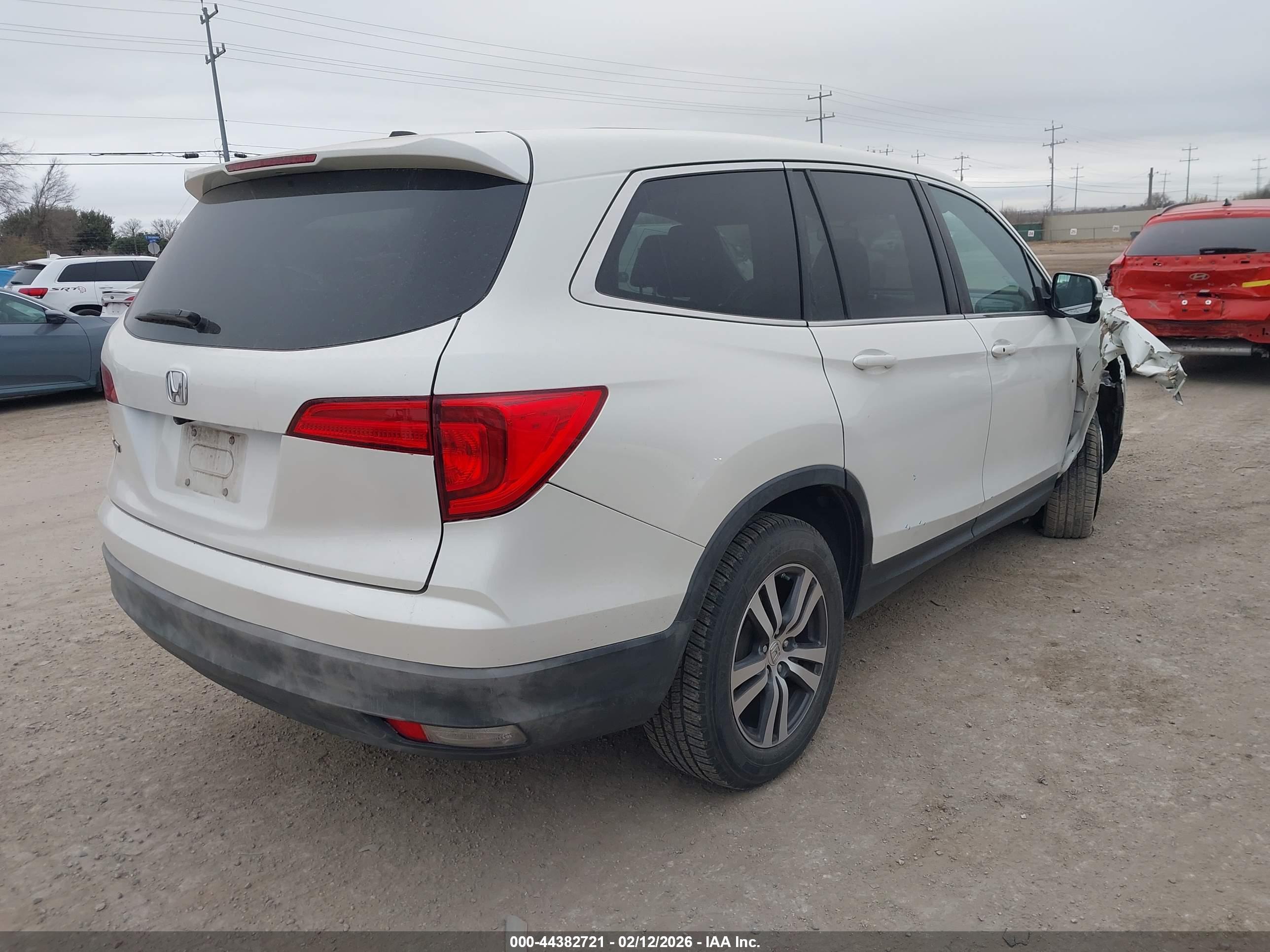 HONDA PILOT image 4