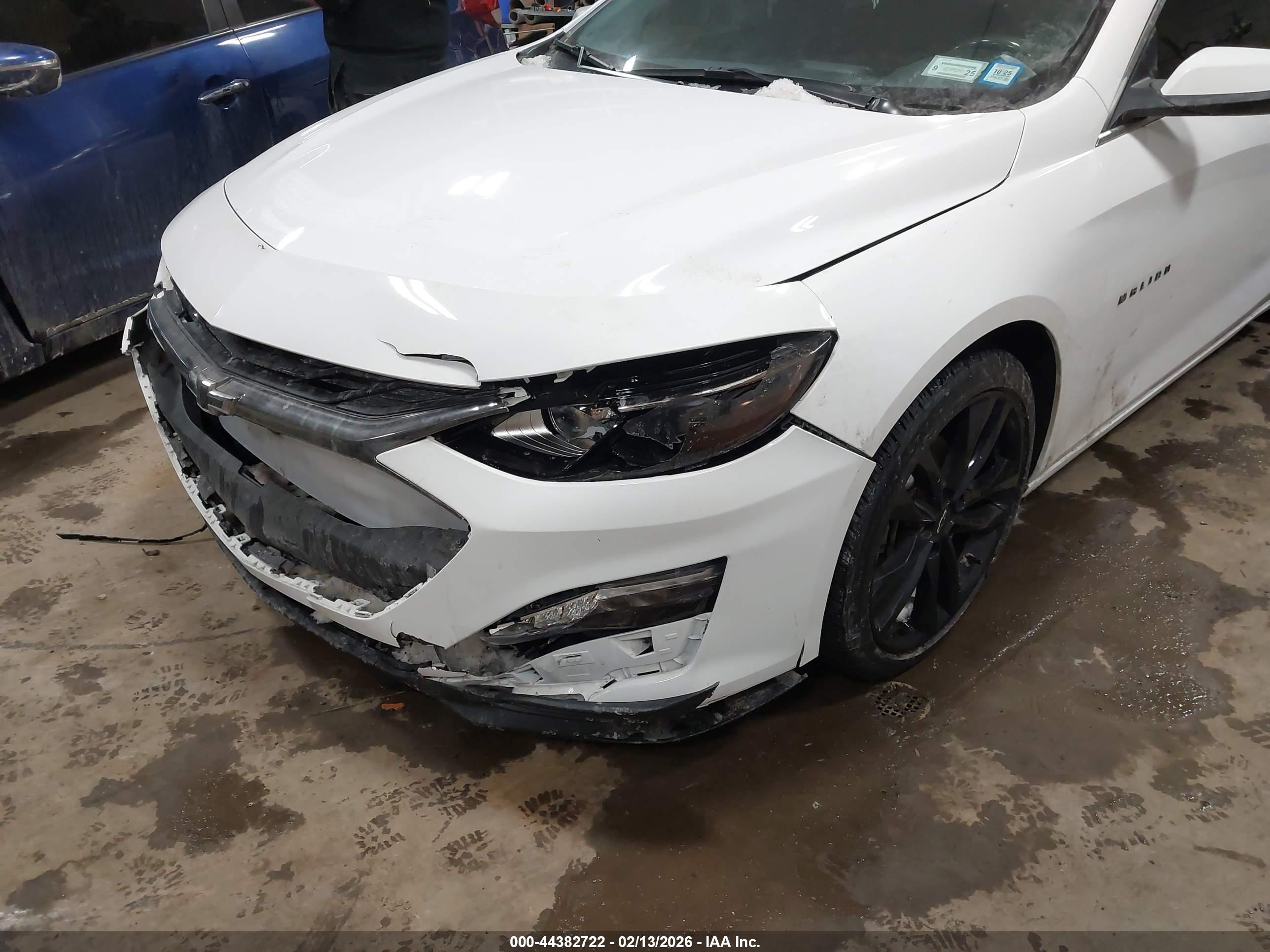 CHEVROLET MALIBU image 6