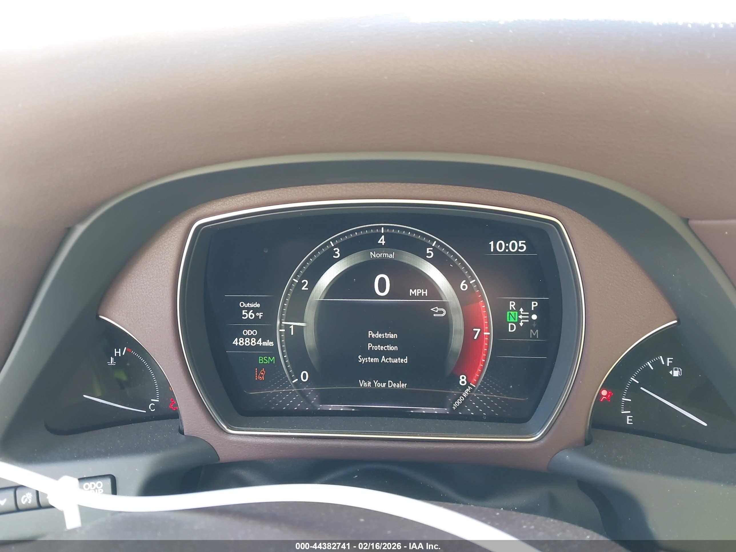 LEXUS LS image 7