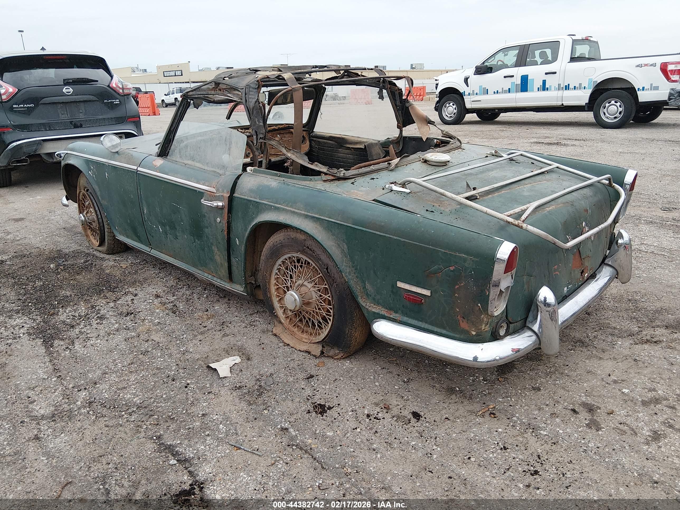 TRIUMPH TR250 image 3
