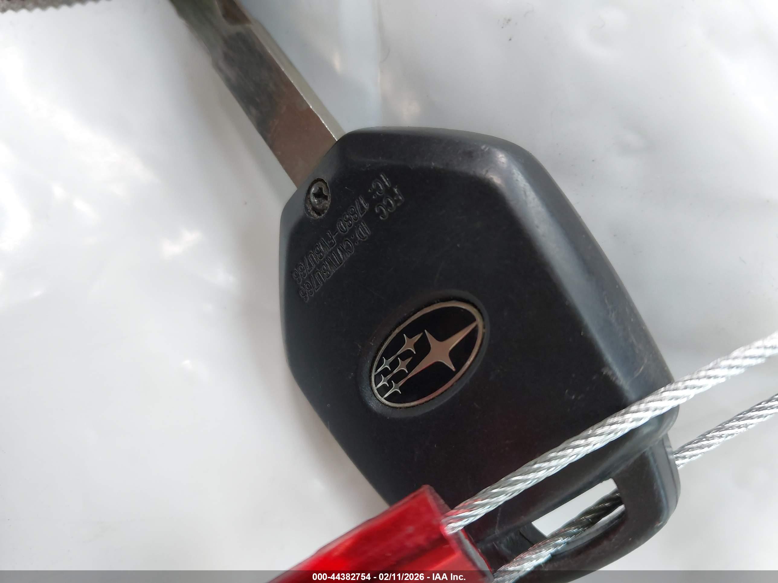 SUBARU OUTBACK image 11