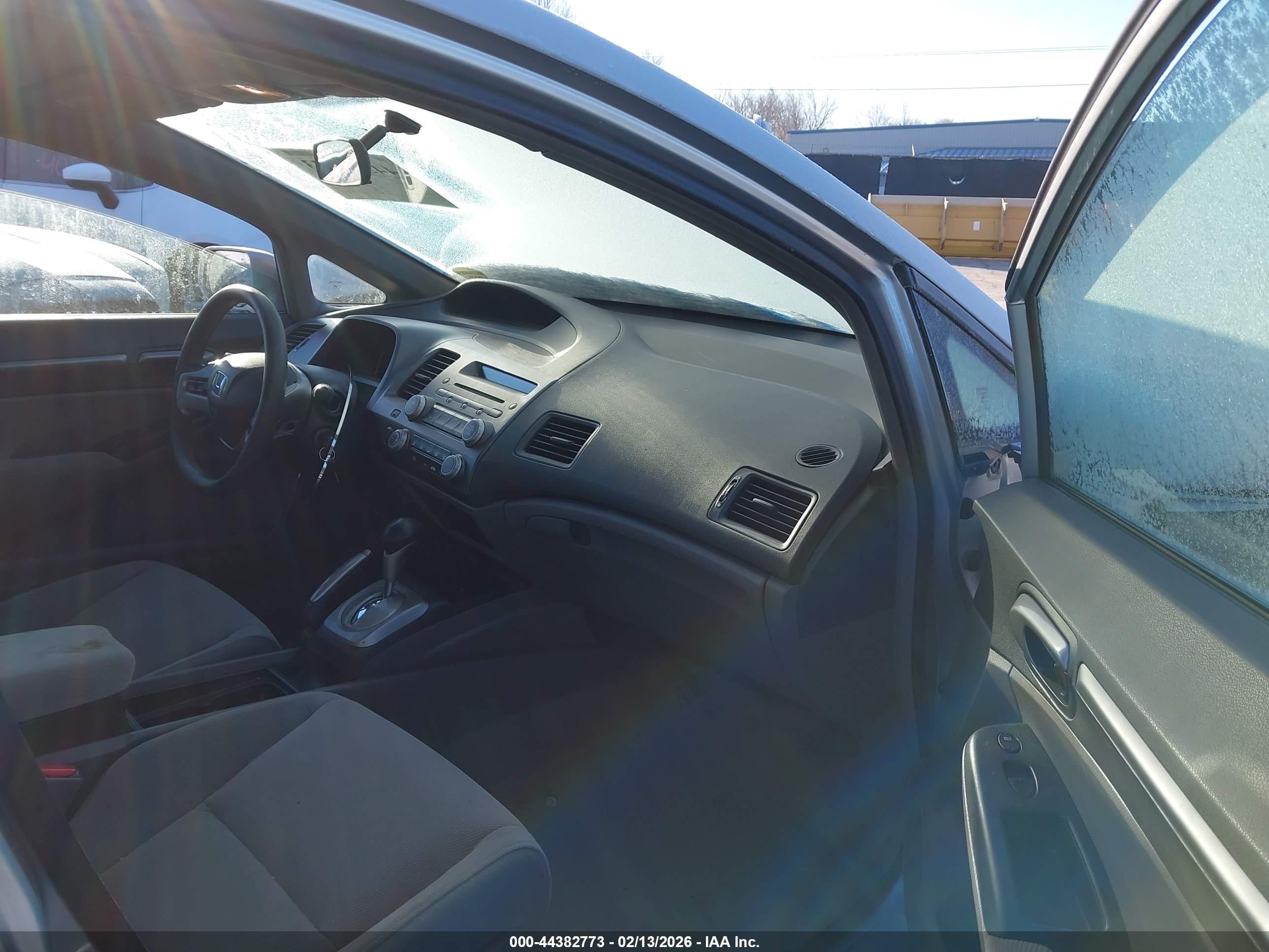 HONDA CIVIC image 5