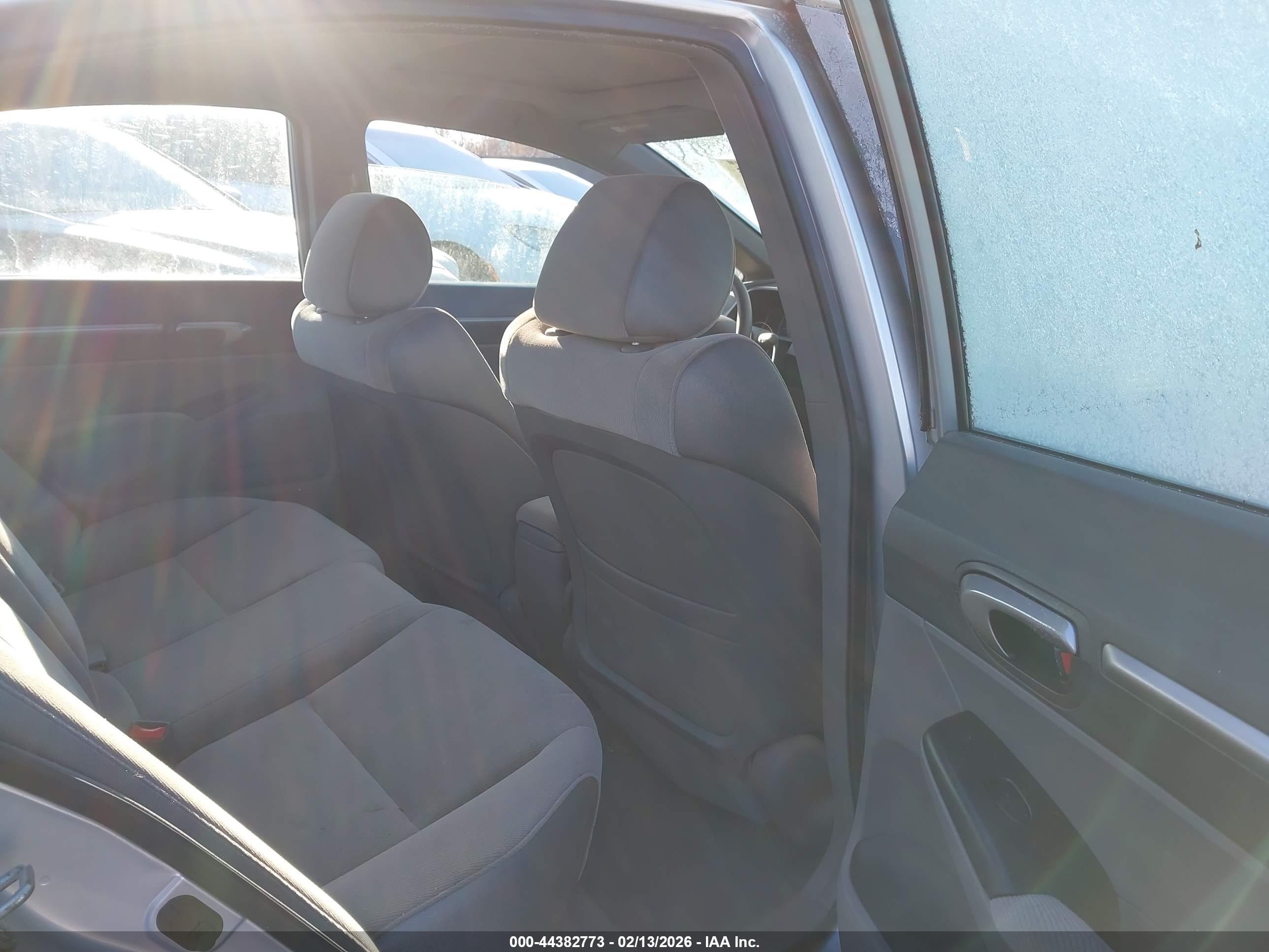HONDA CIVIC image 8