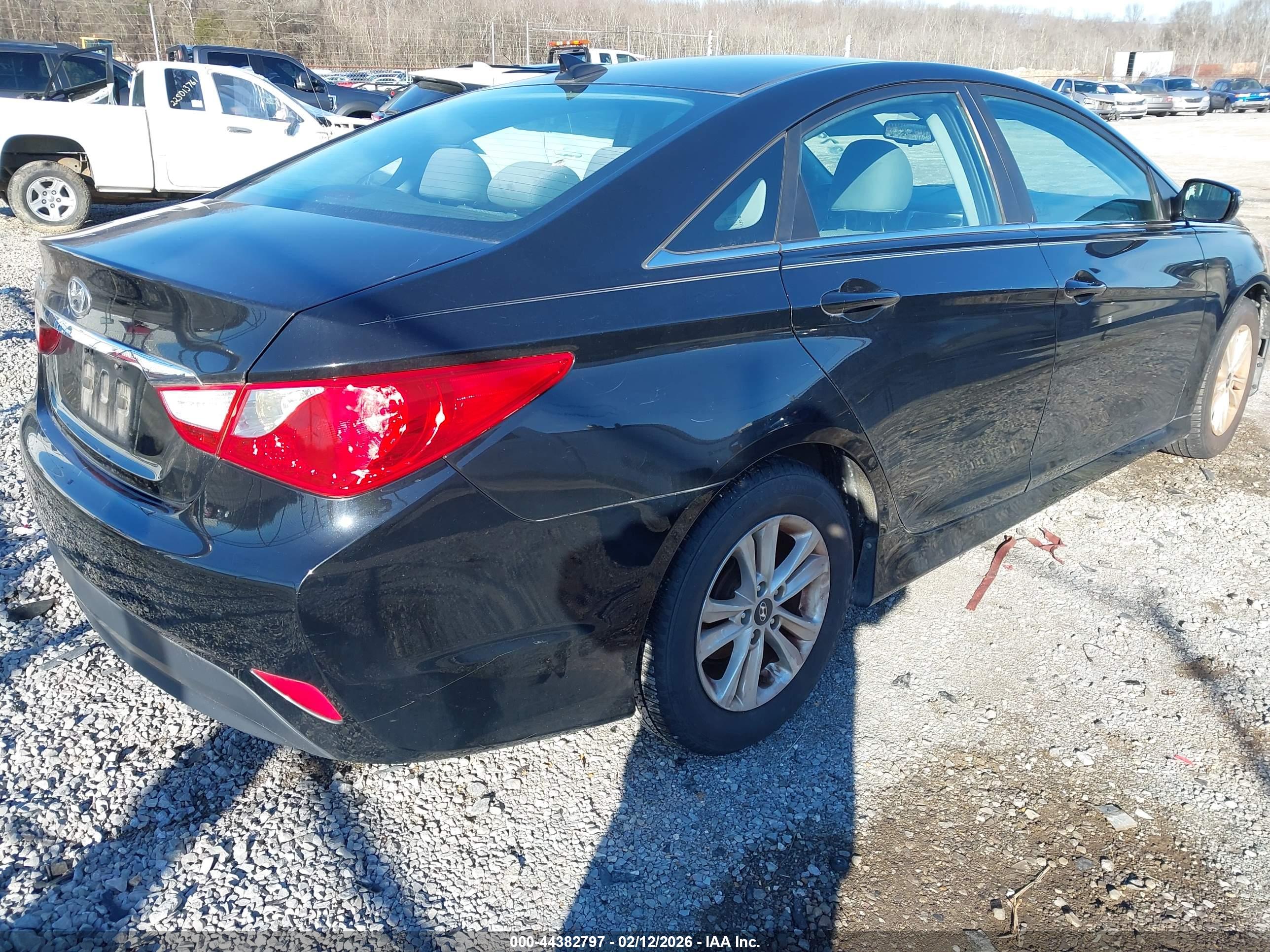 HYUNDAI SONATA image 4