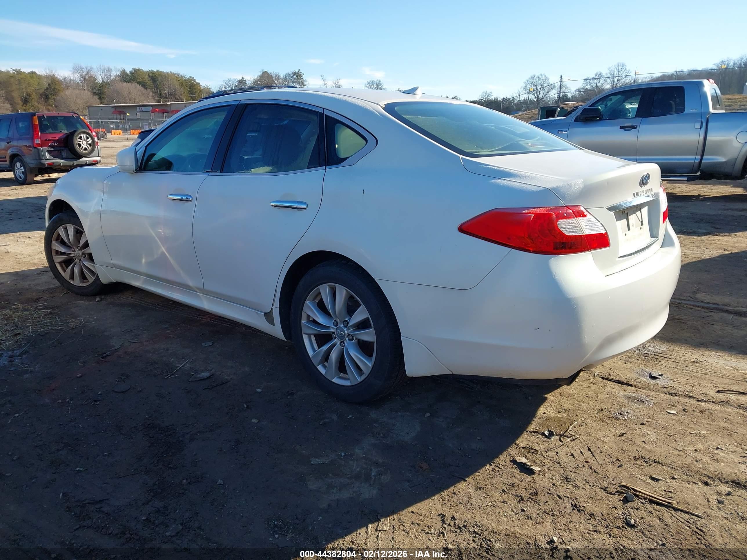 INFINITI M37X image 3