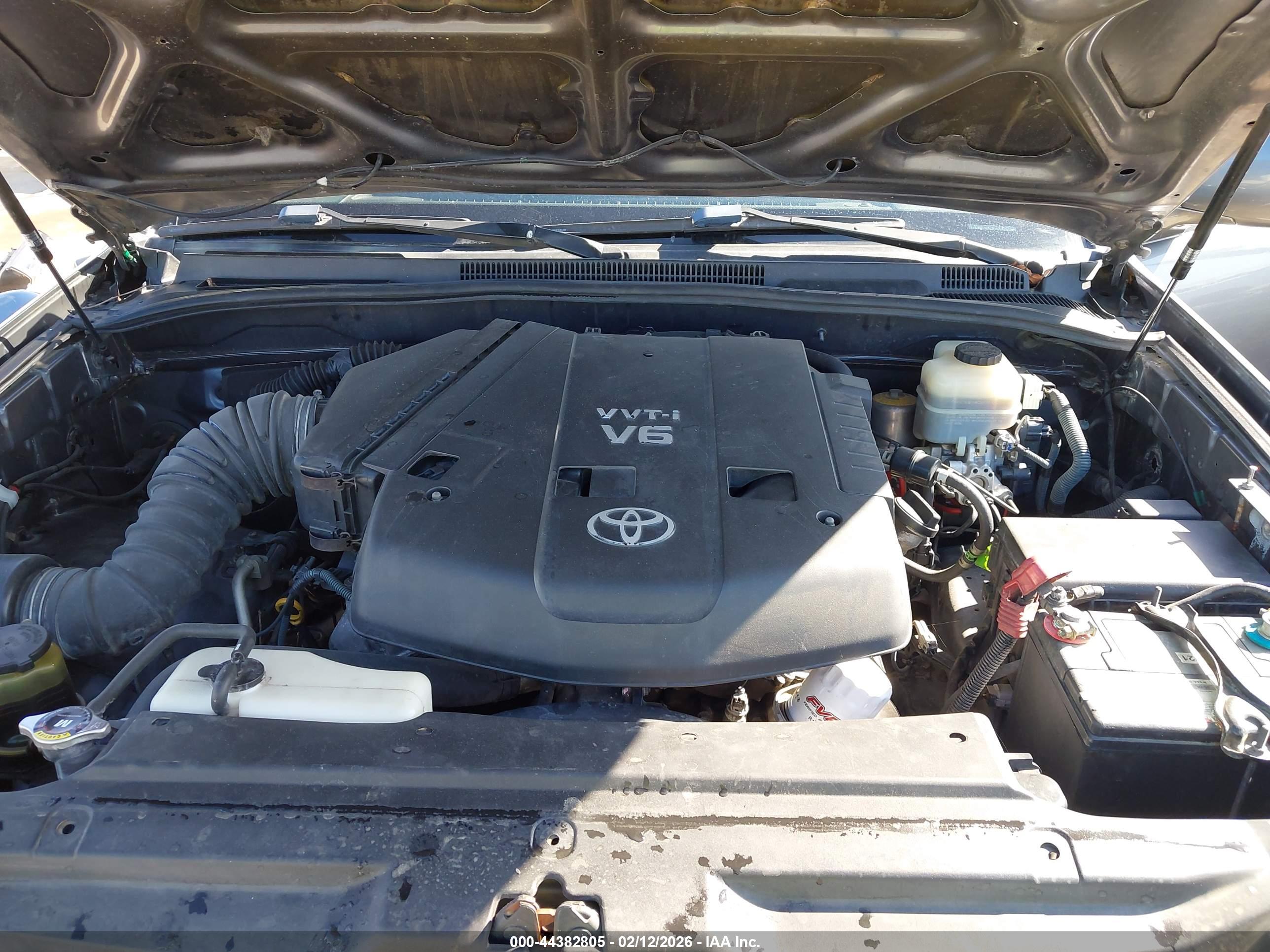 TOYOTA 4RUNNER image 10