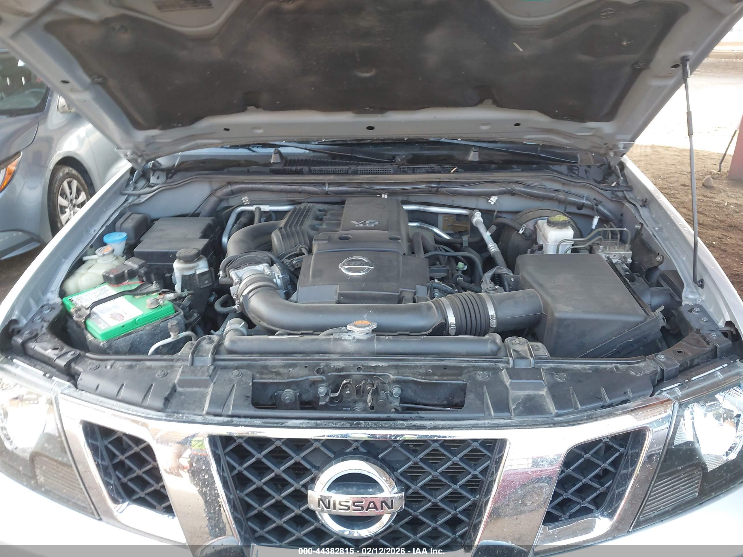 NISSAN FRONTIER image 10