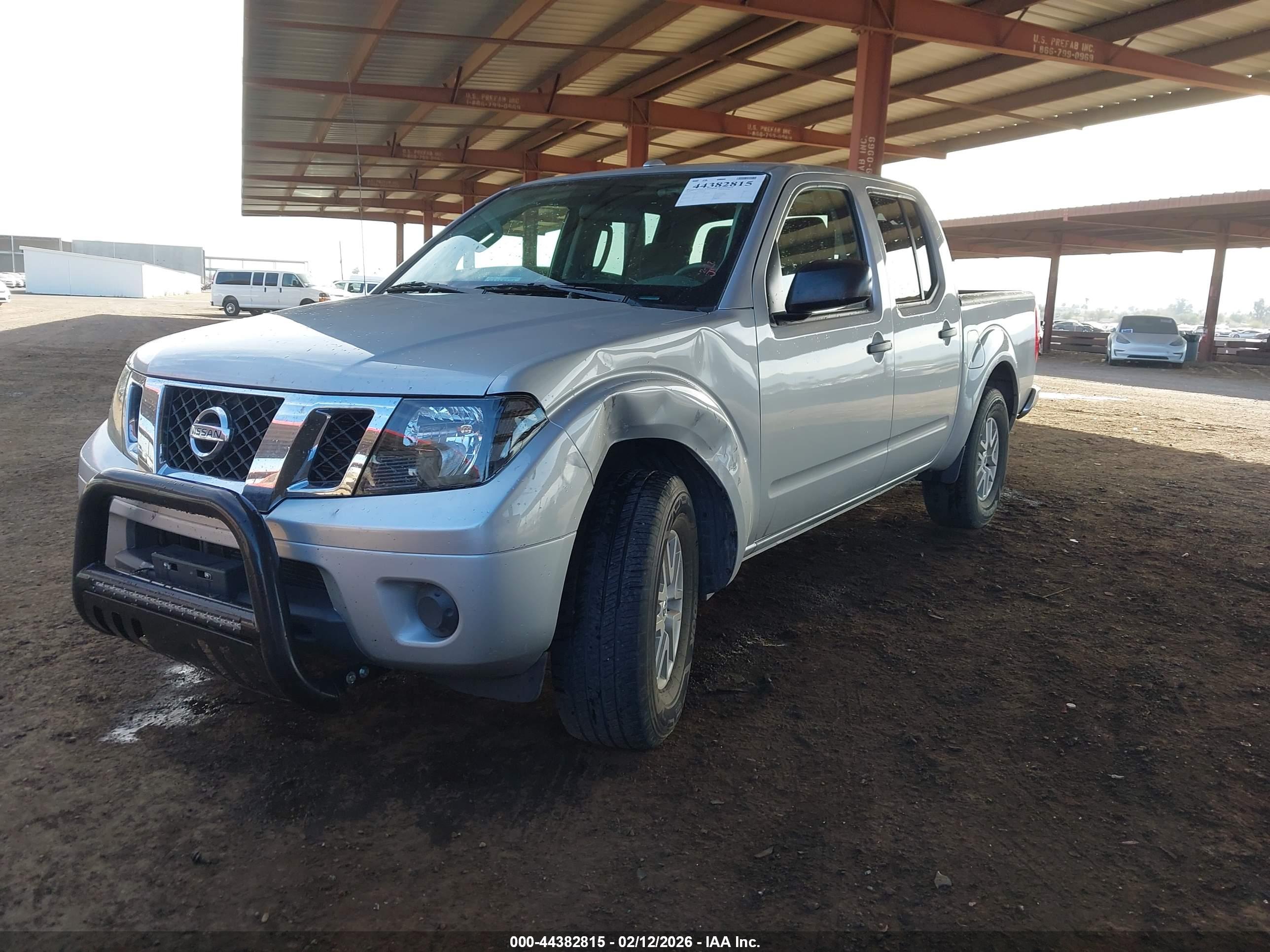 NISSAN FRONTIER image 2