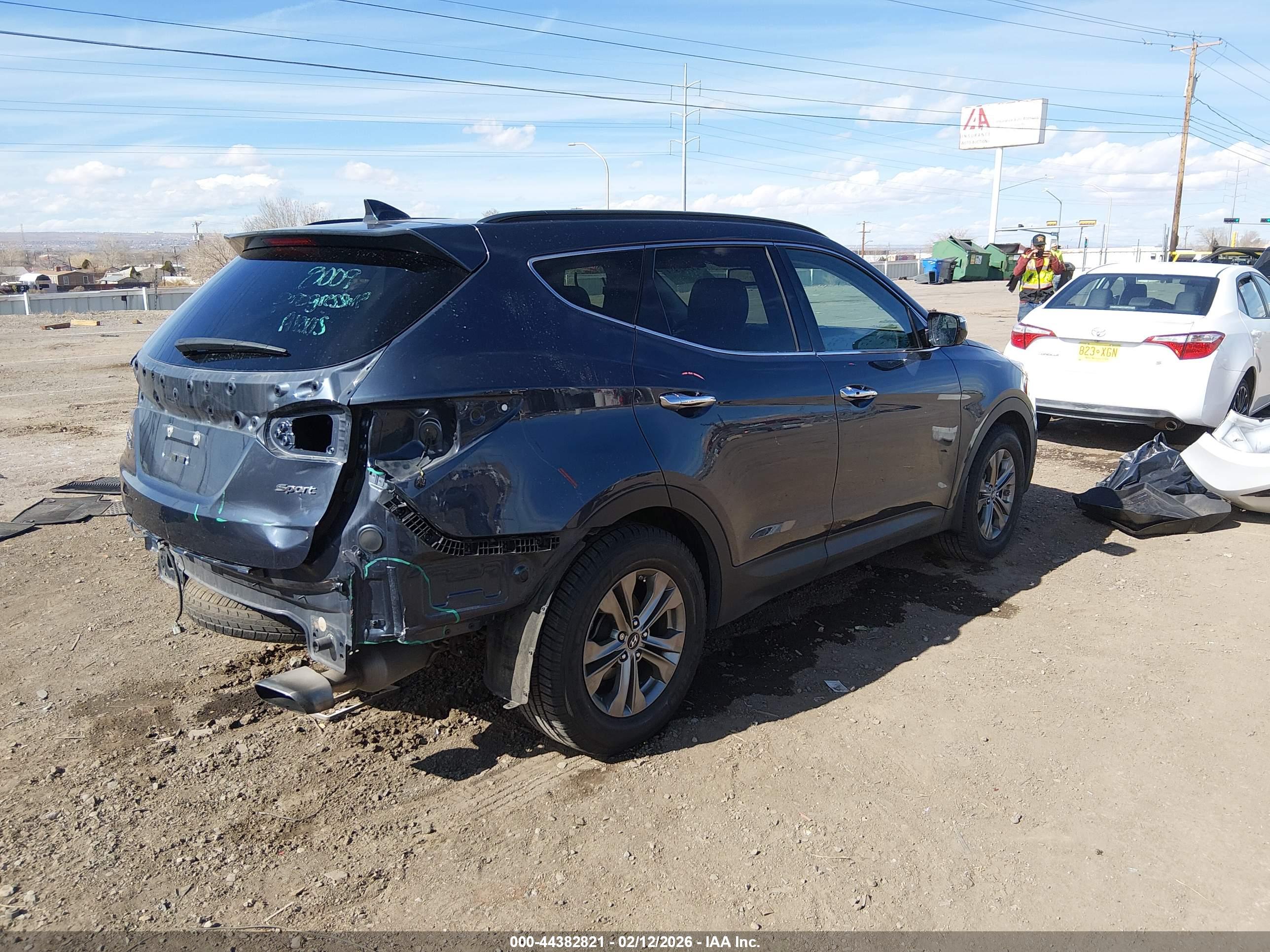 HYUNDAI SANTA image 4