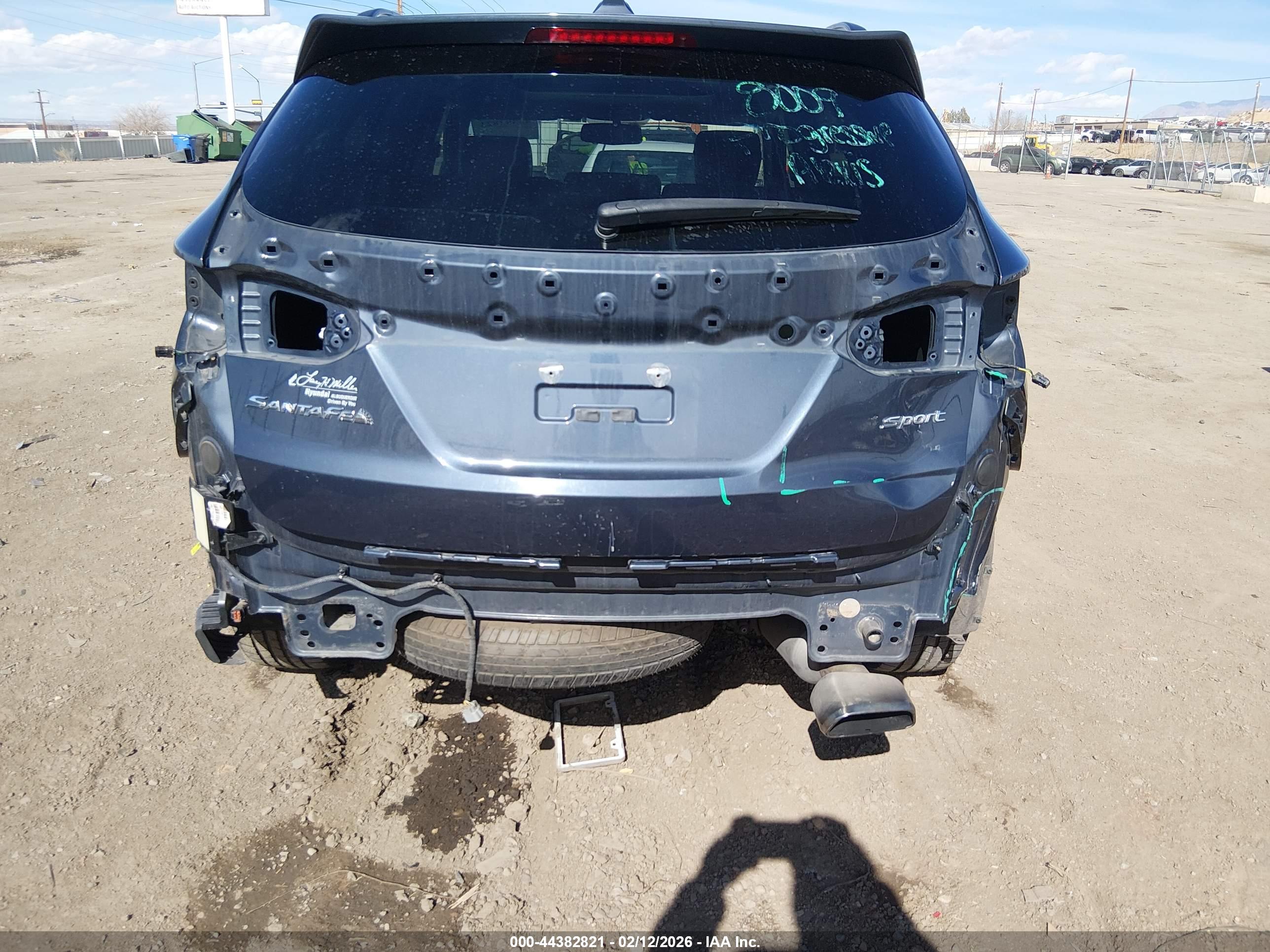 HYUNDAI SANTA image 6