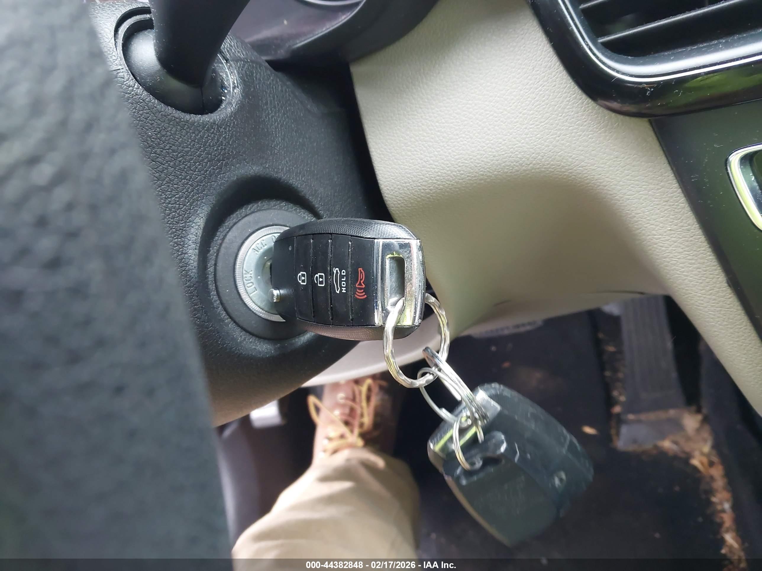 KIA OPTIMA image 11