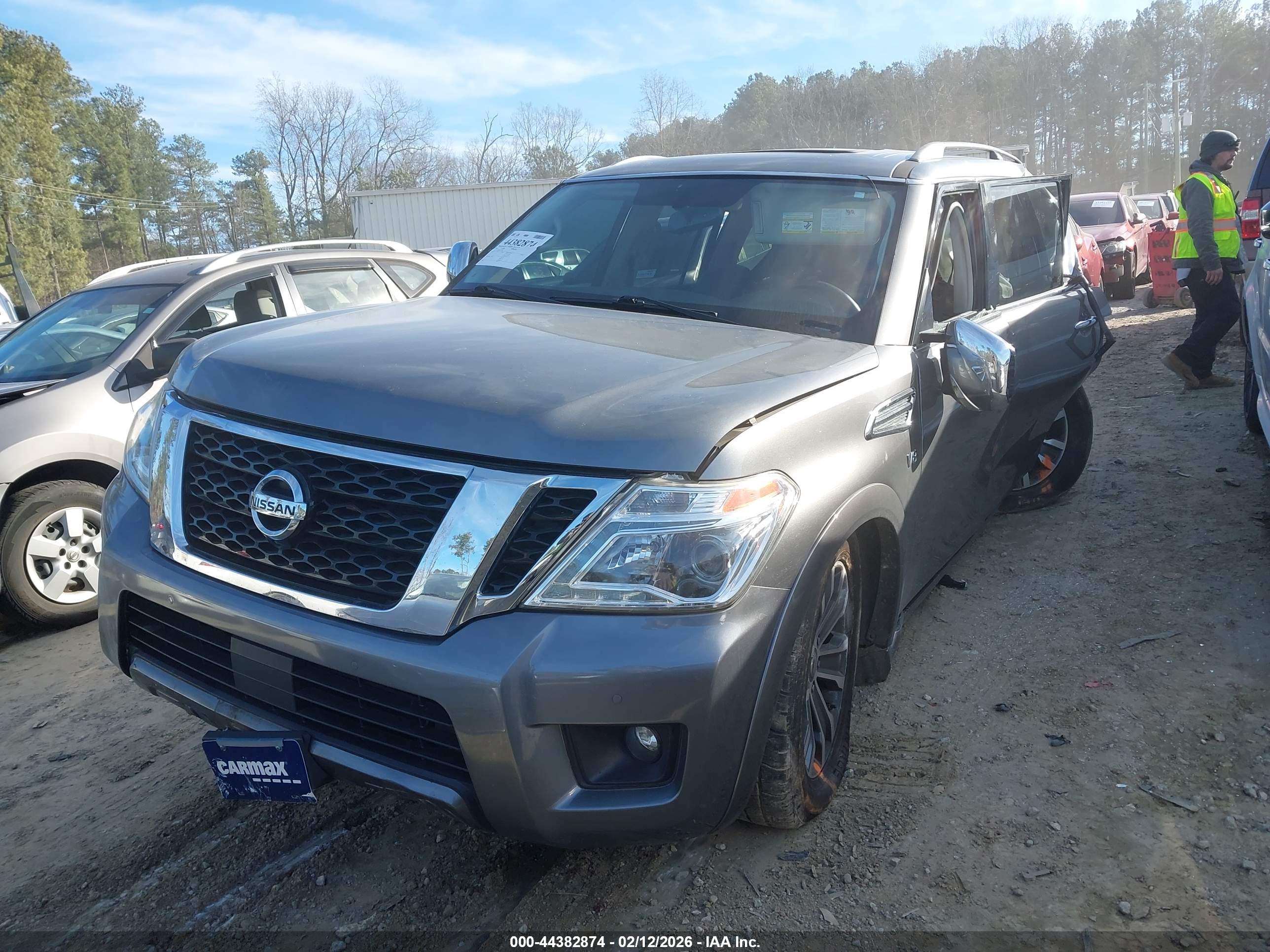 NISSAN ARMADA image 2