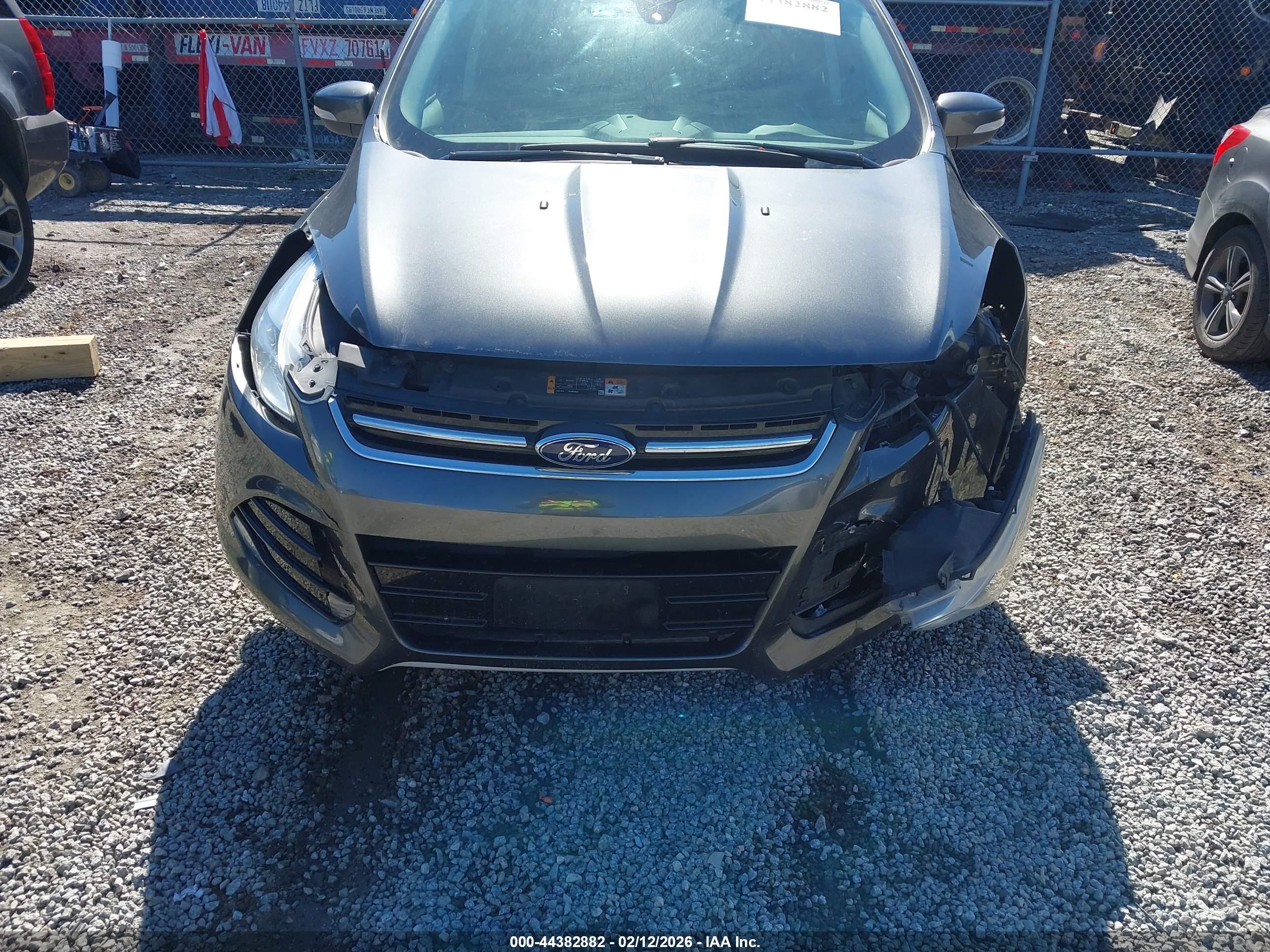 FORD ESCAPE image 6