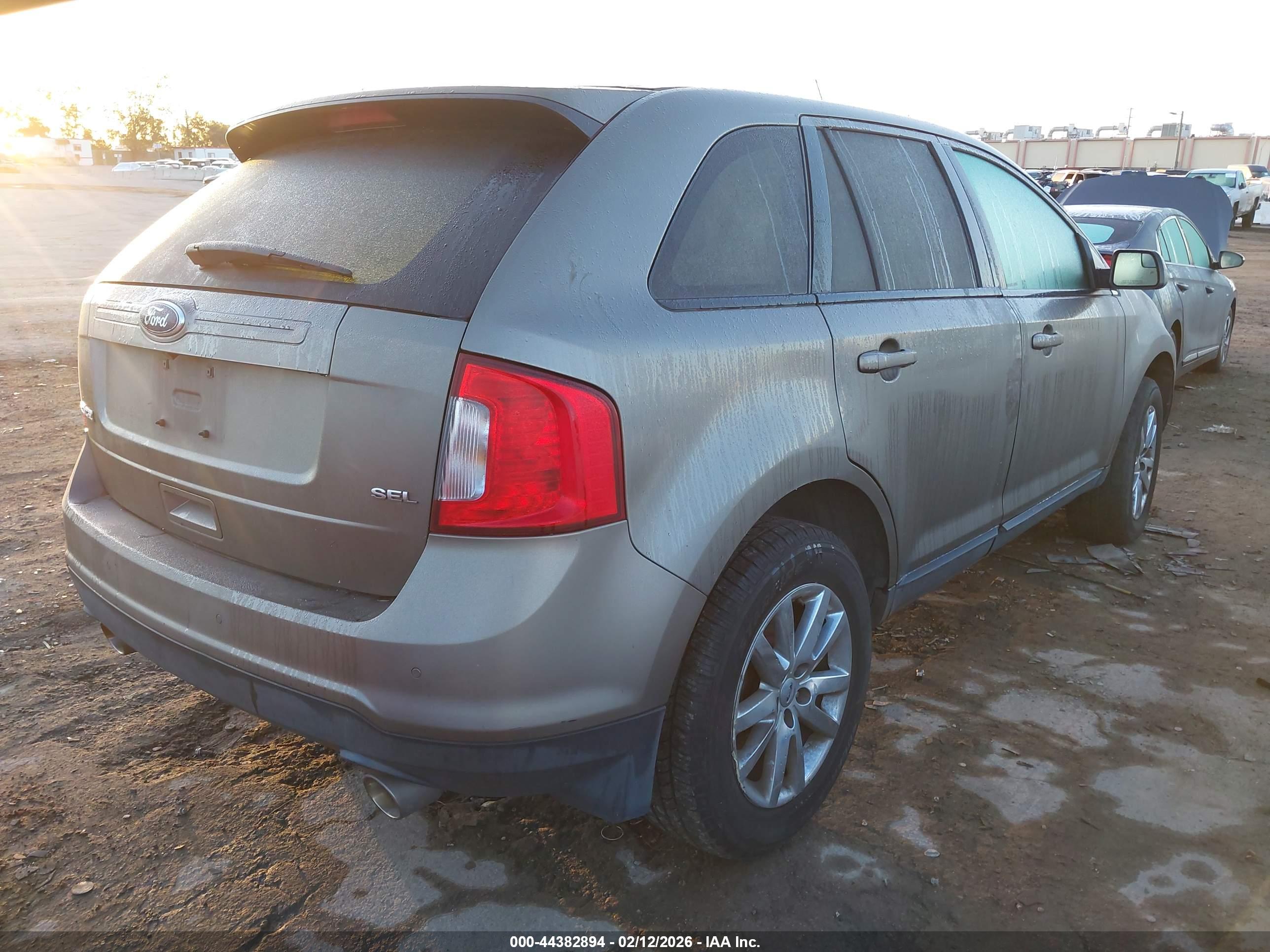 FORD EDGE image 4