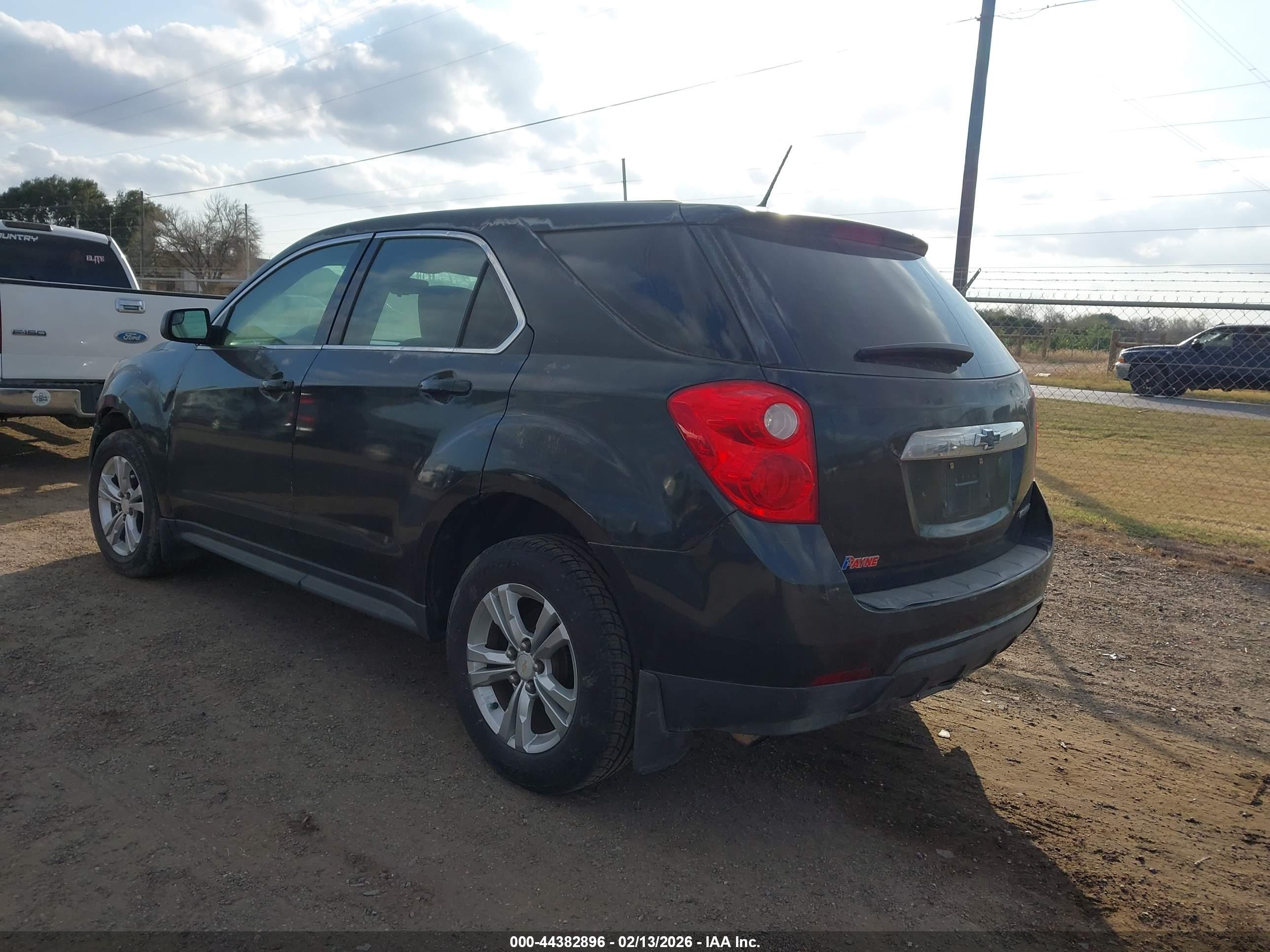 CHEVROLET EQUINOX image 3