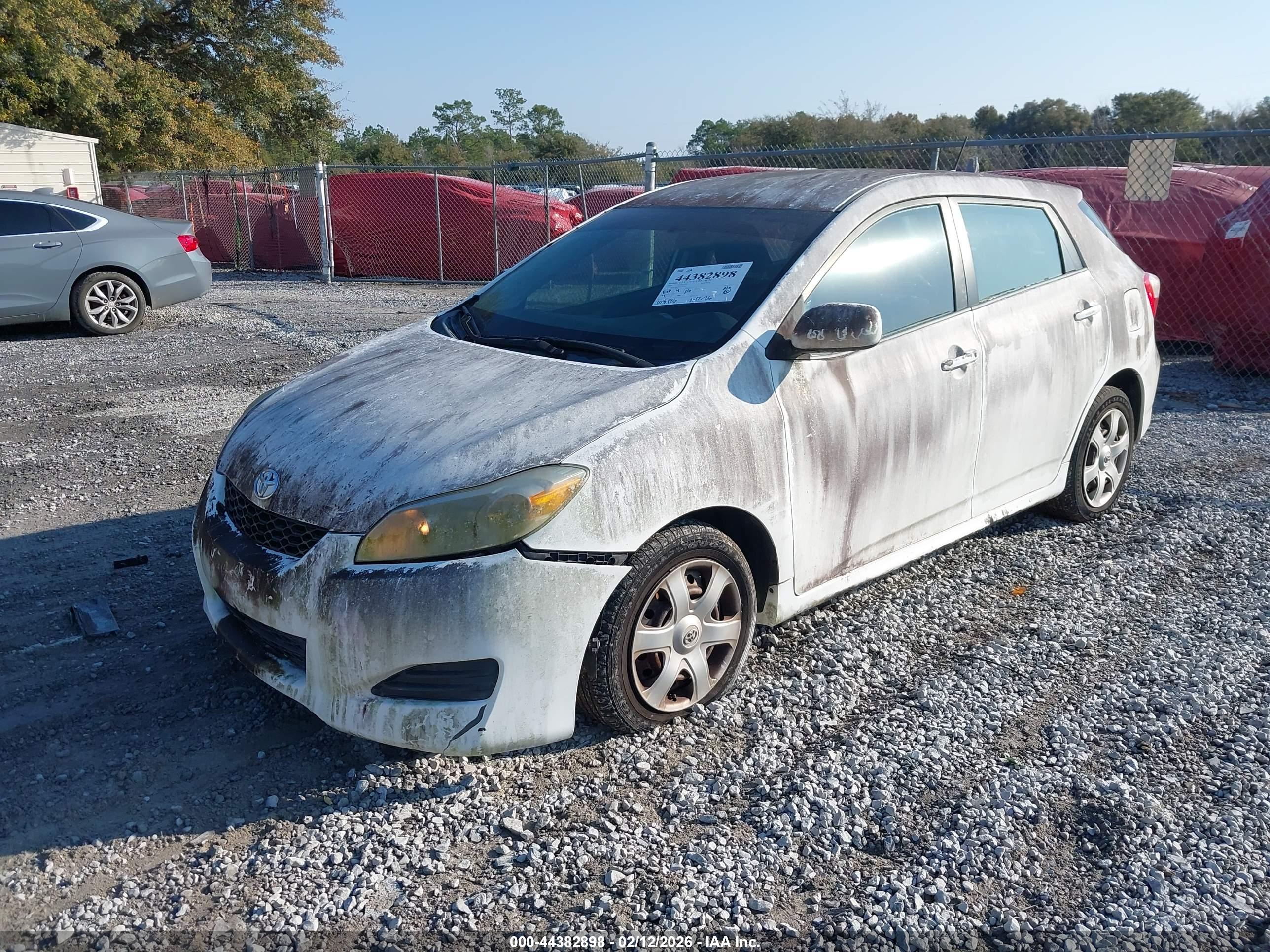 TOYOTA MATRIX image 2