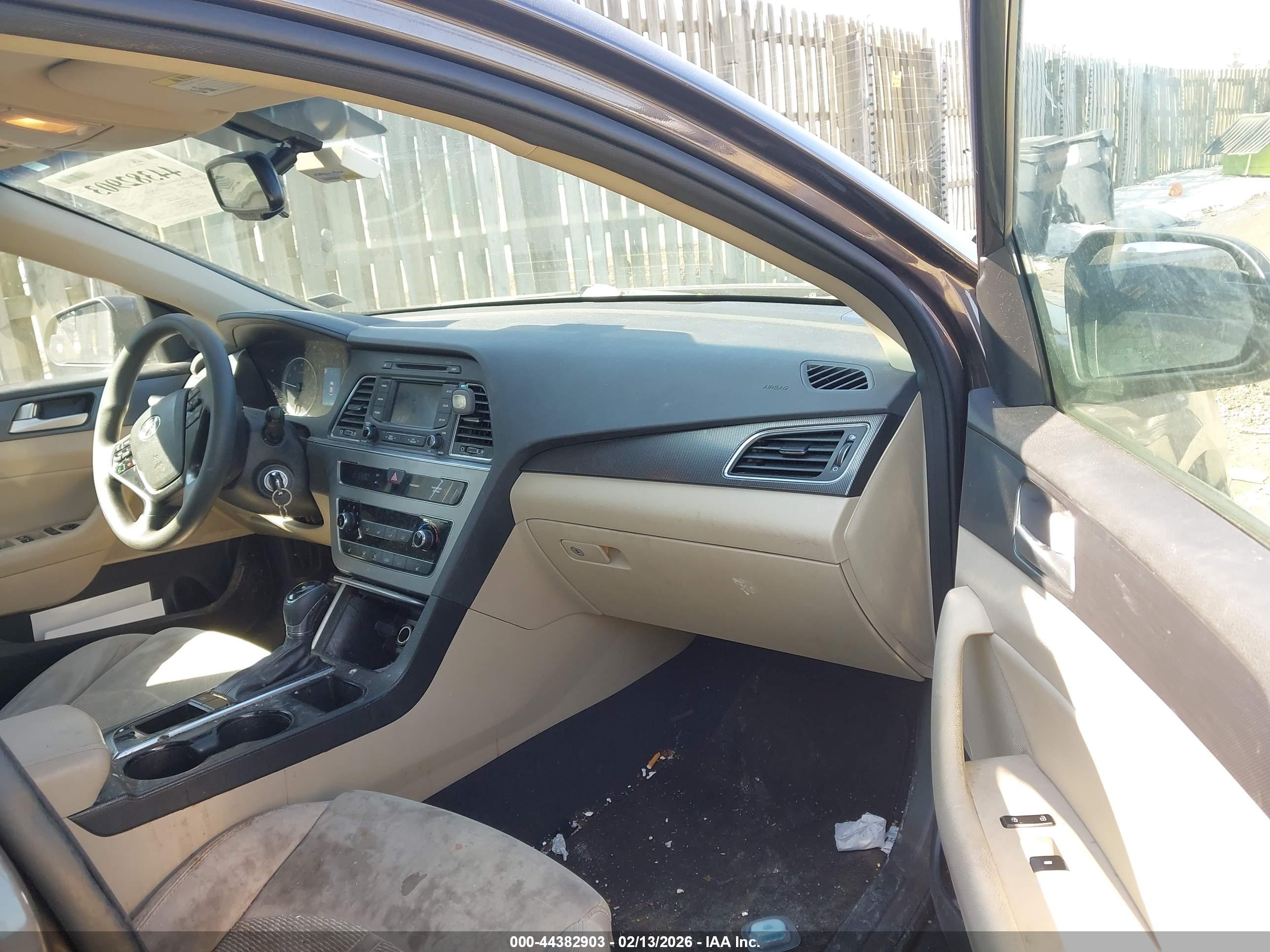 HYUNDAI SONATA image 5