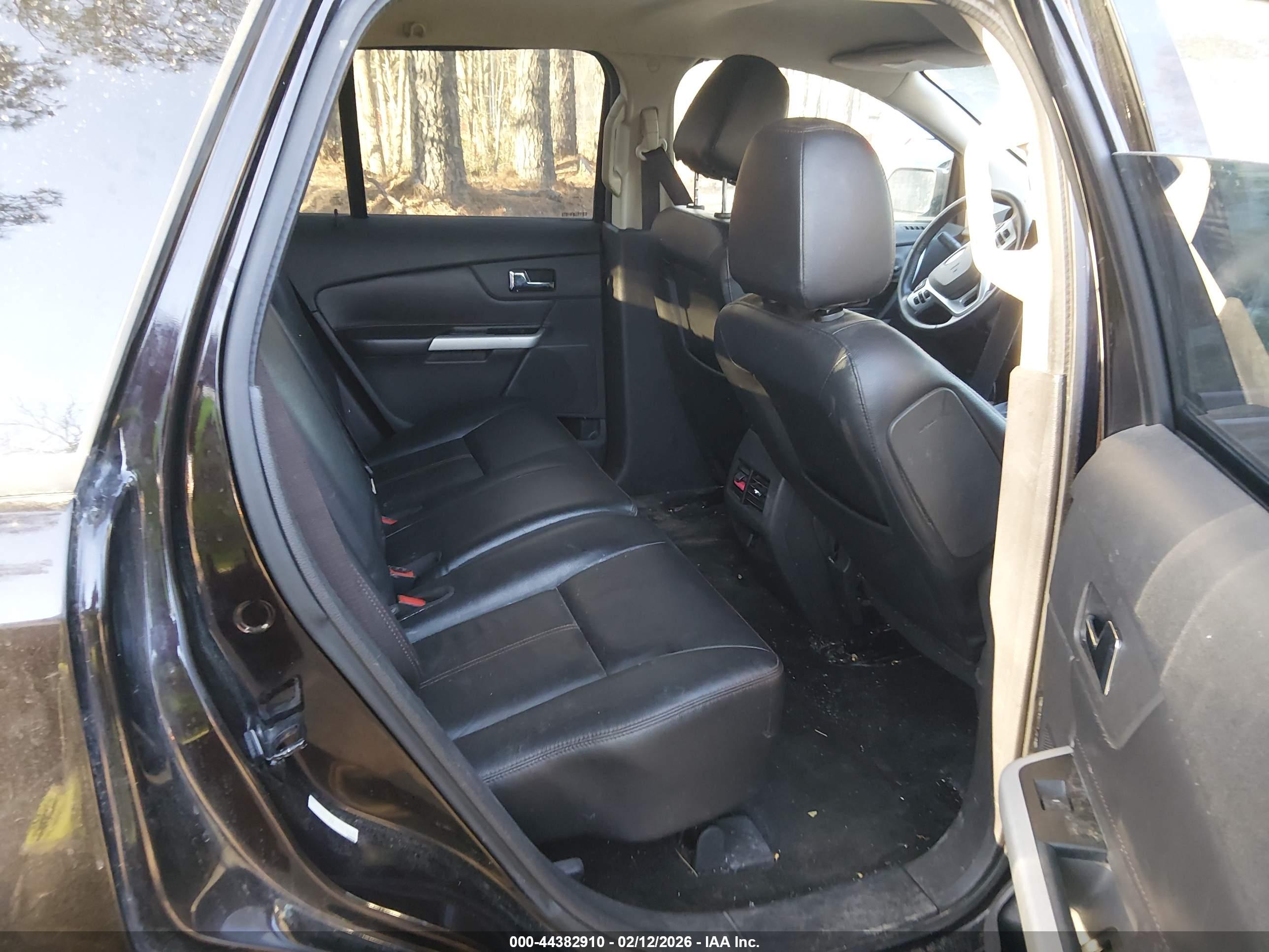 FORD EDGE image 8