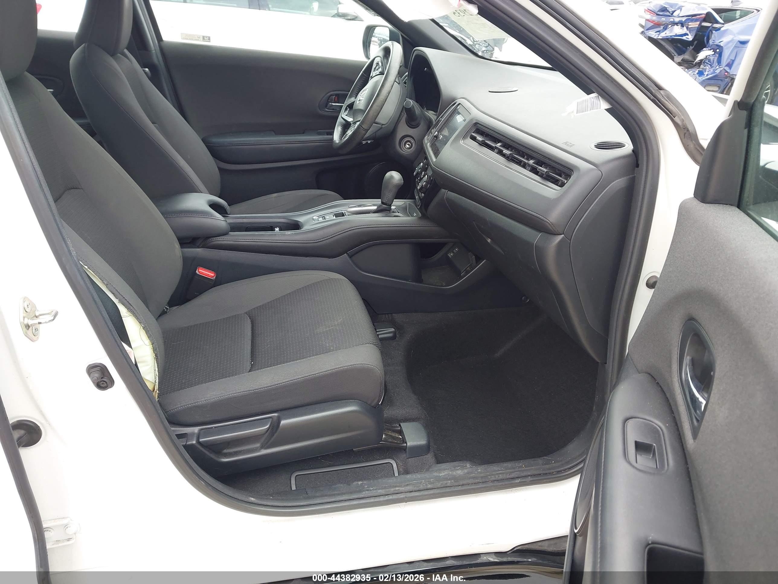 HONDA HR-V image 5
