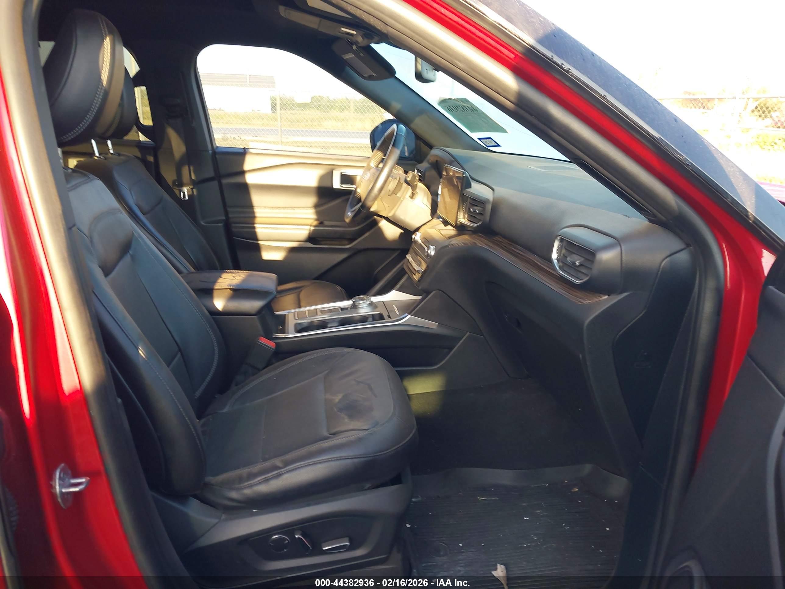 FORD EXPLORER image 5