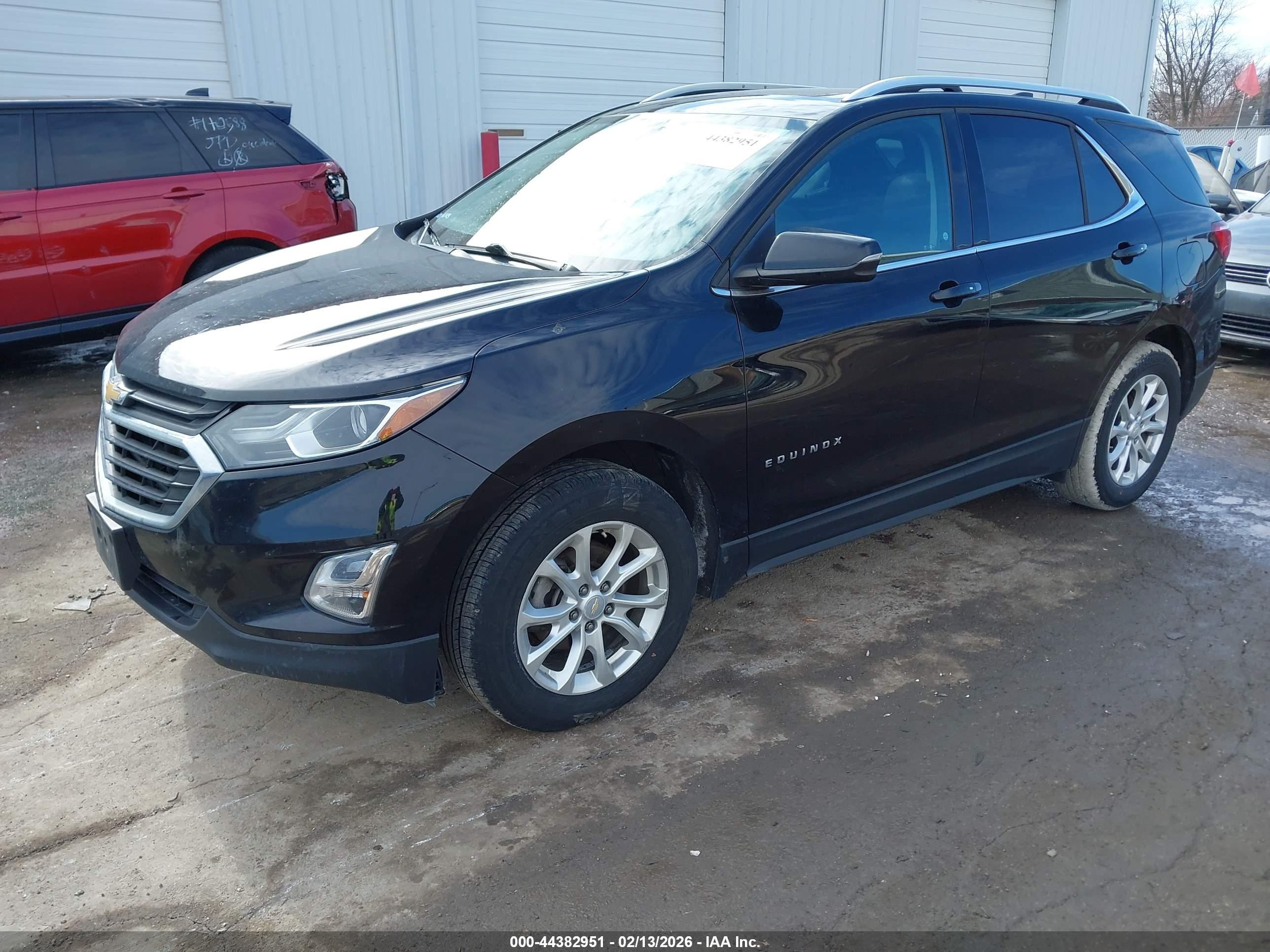 CHEVROLET EQUINOX image 2