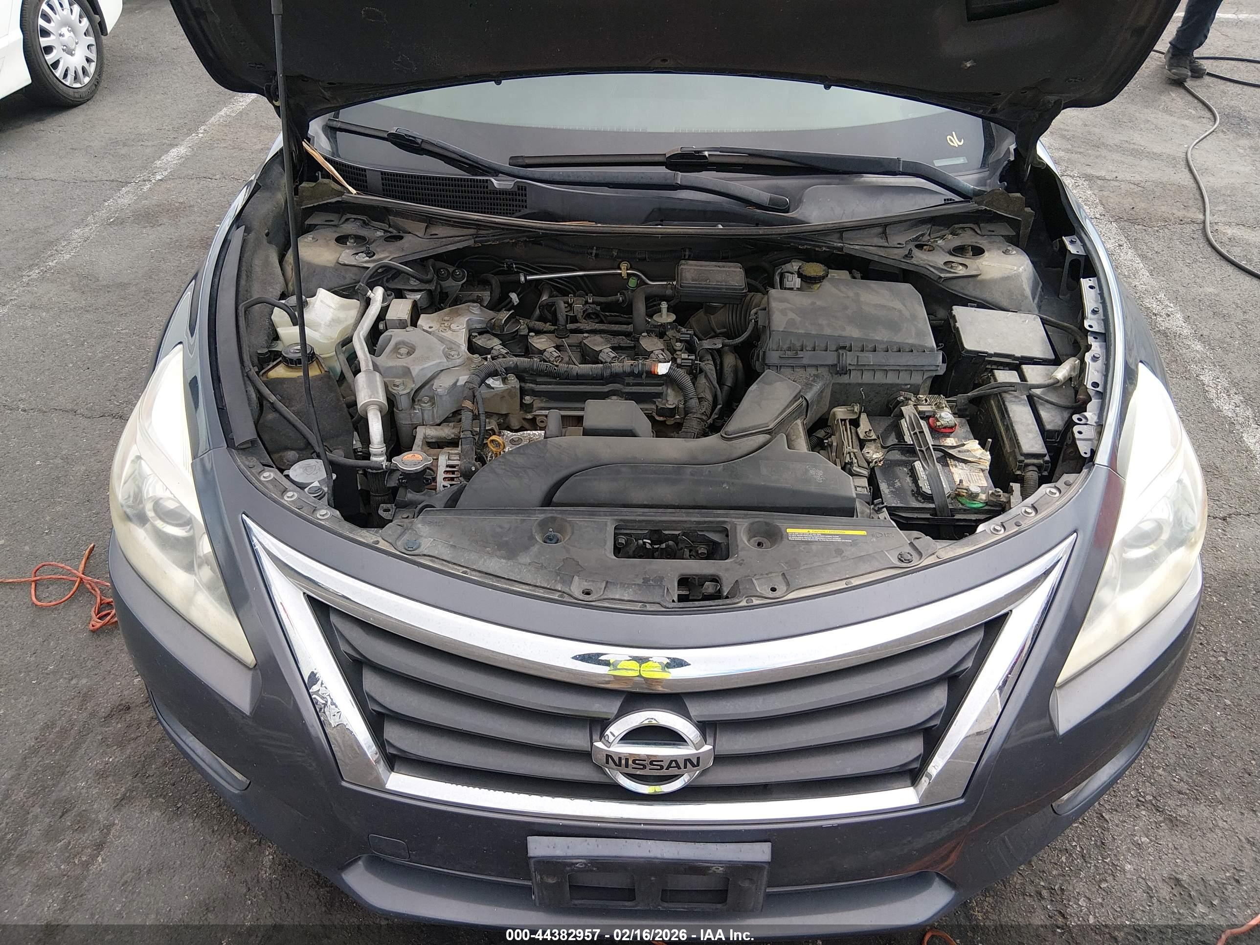 NISSAN ALTIMA image 10