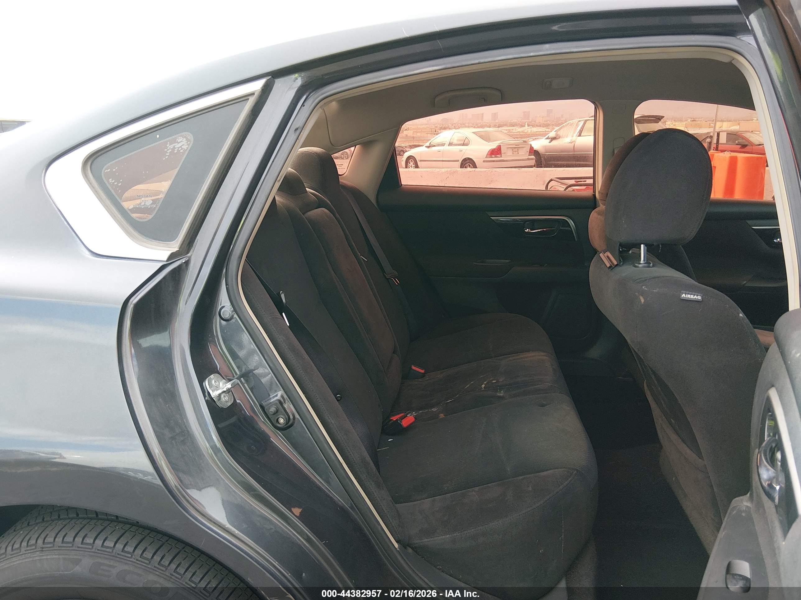 NISSAN ALTIMA image 8