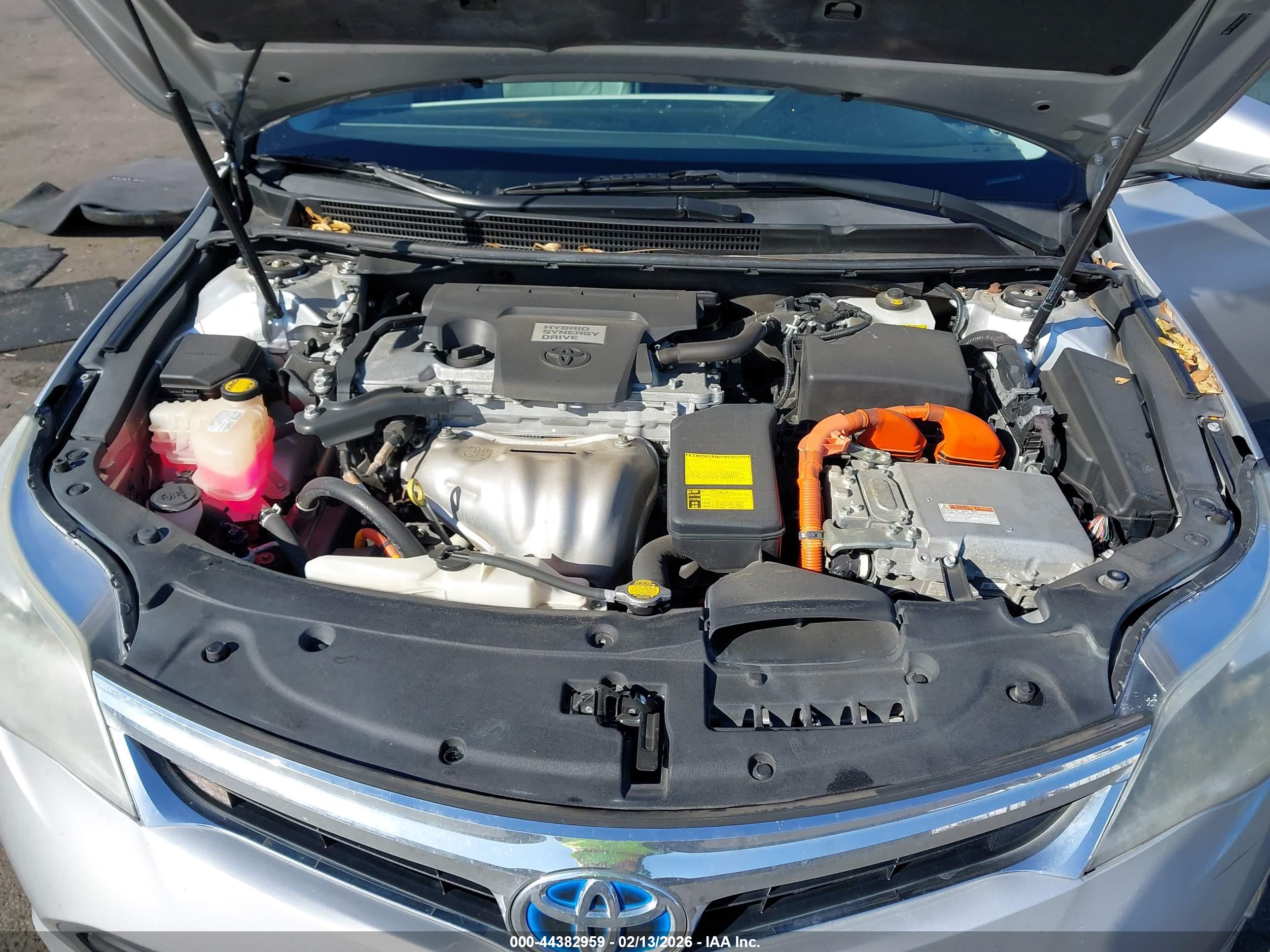 TOYOTA AVALON image 10