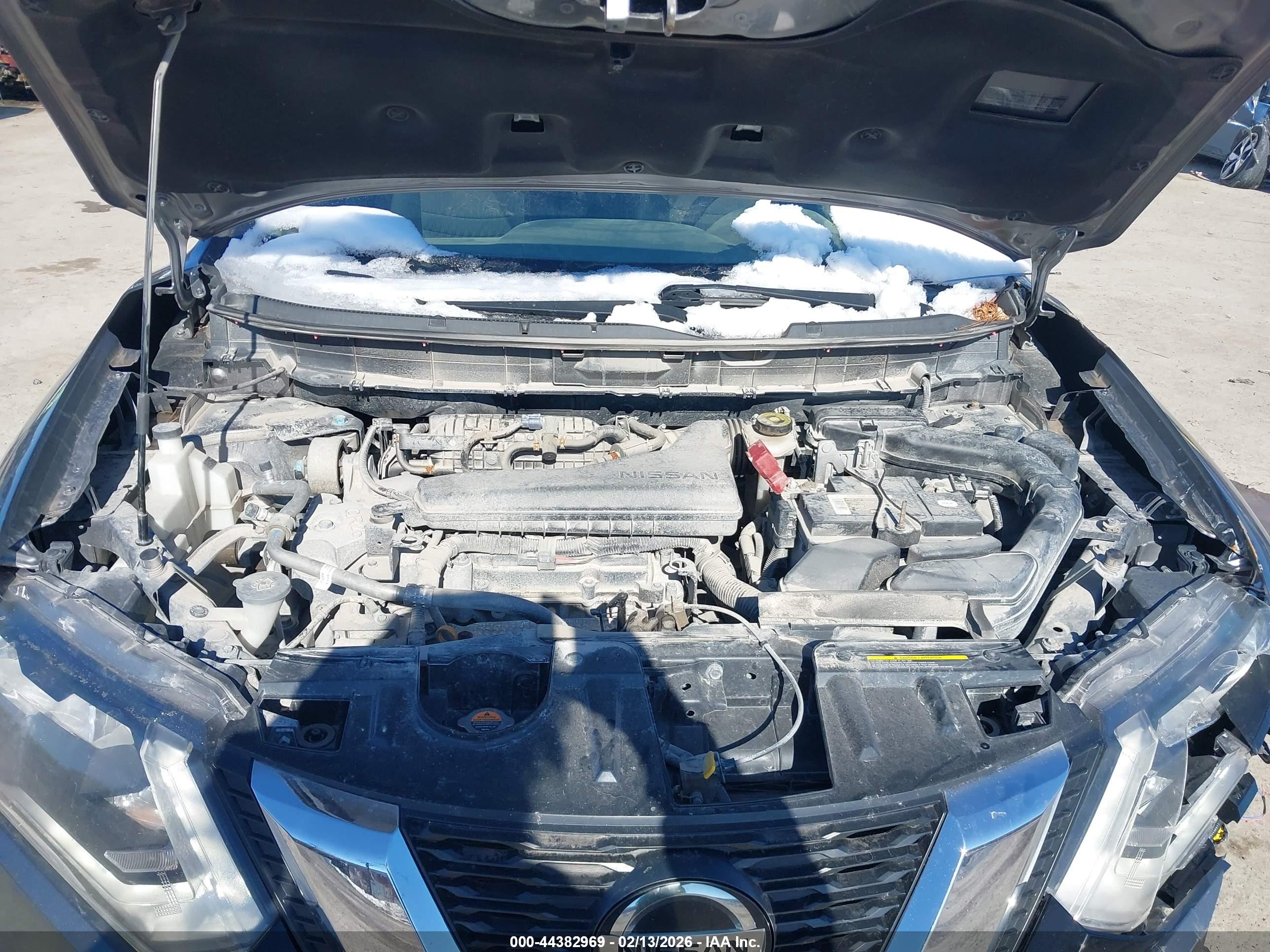 NISSAN ROGUE image 10