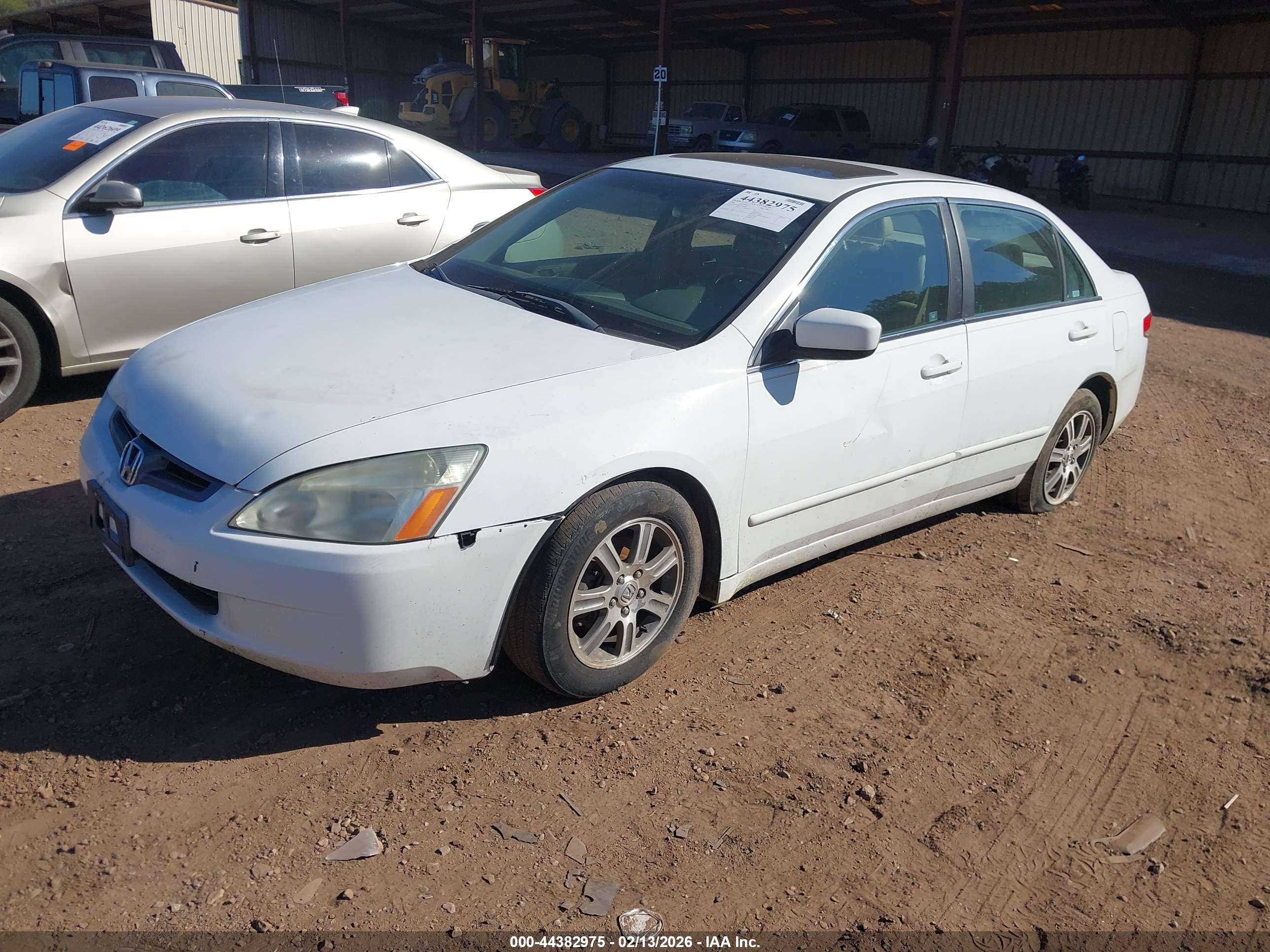 HONDA ACCORD image 2