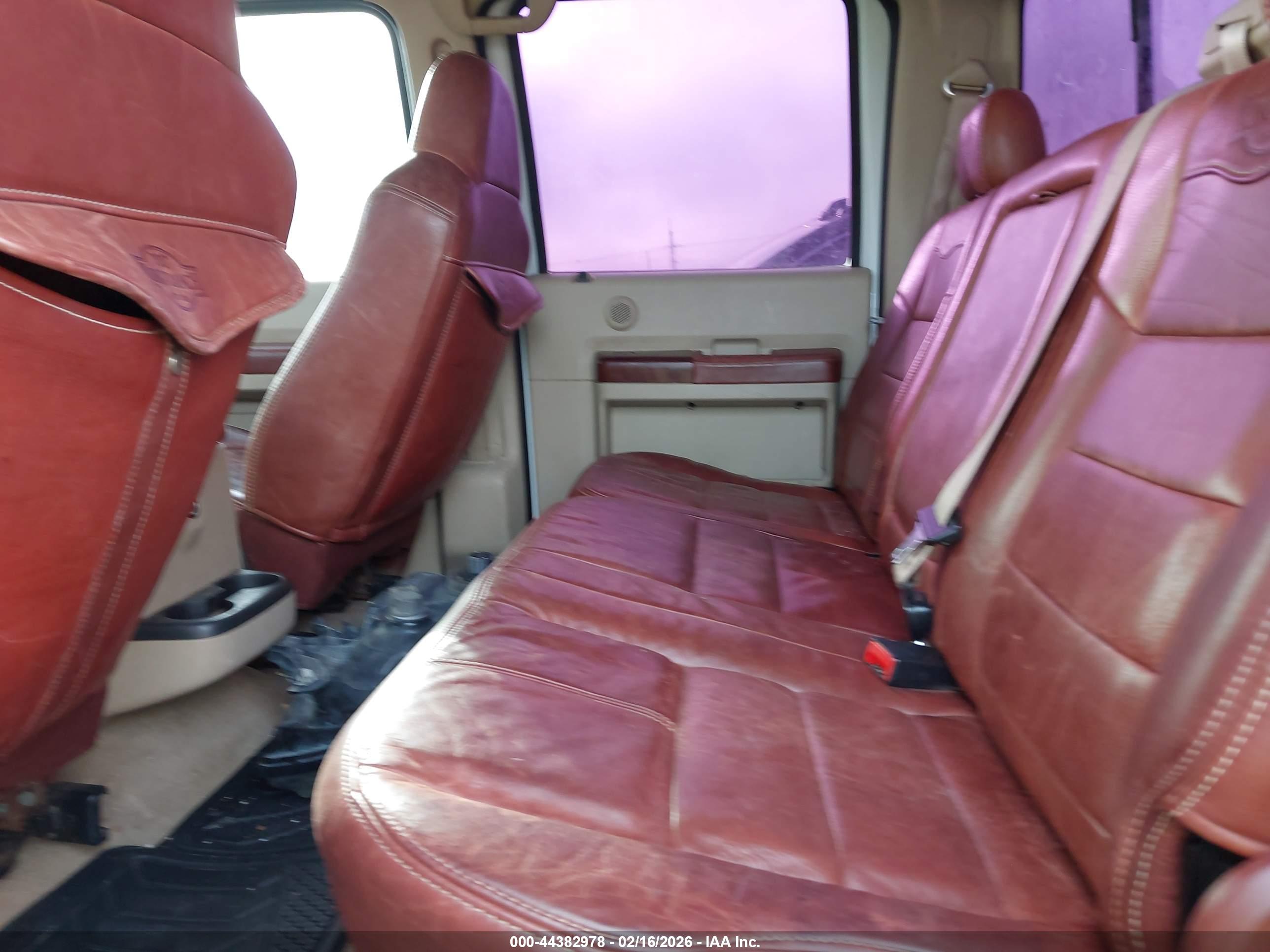 FORD F-250 image 8