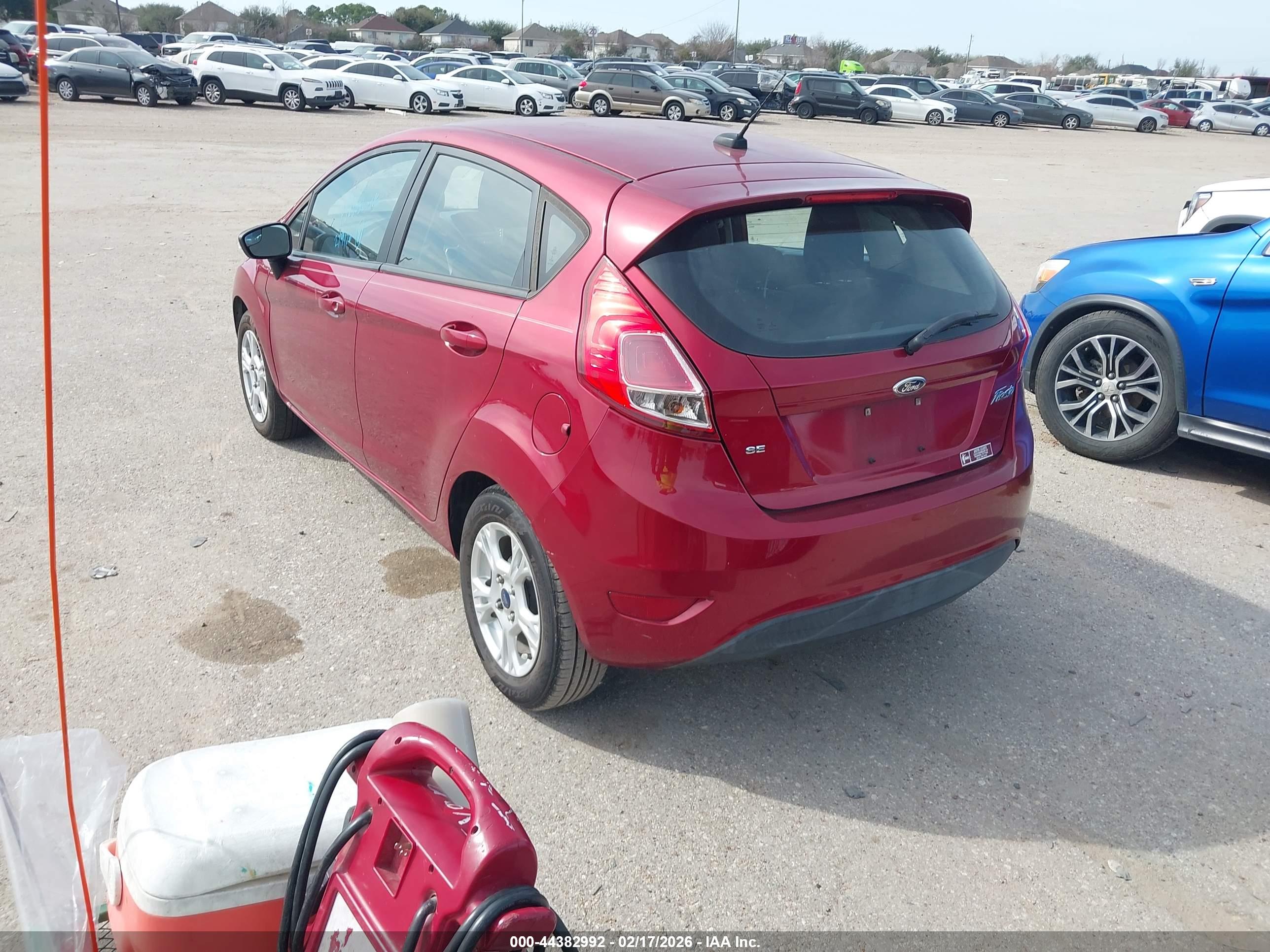 FORD FIESTA image 3