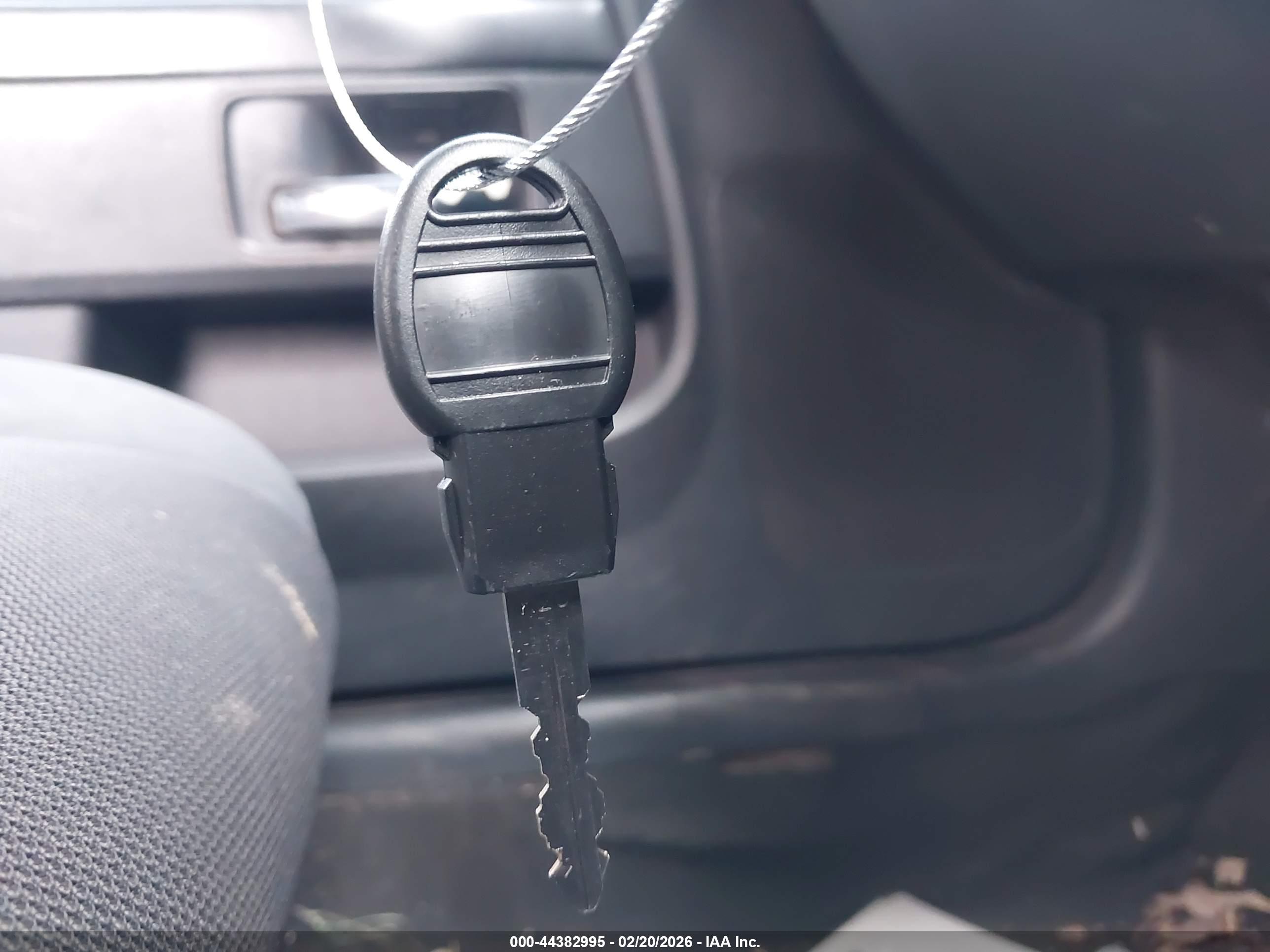 DODGE CHALLENGER image 11