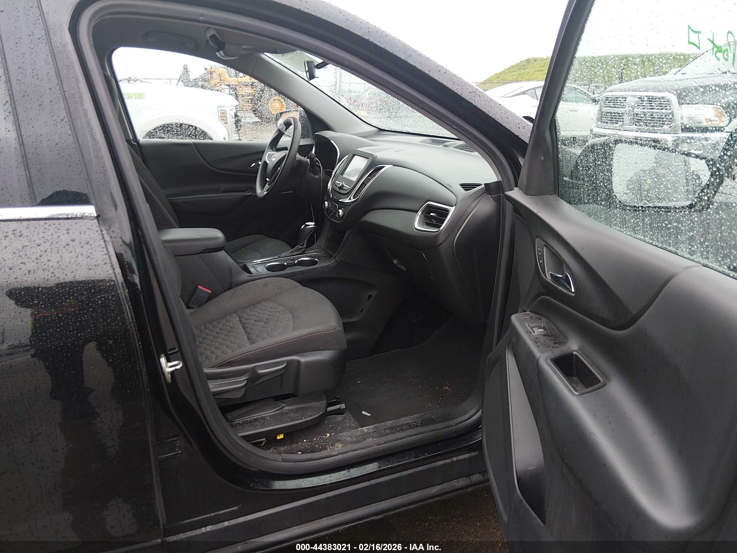 CHEVROLET EQUINOX image 5