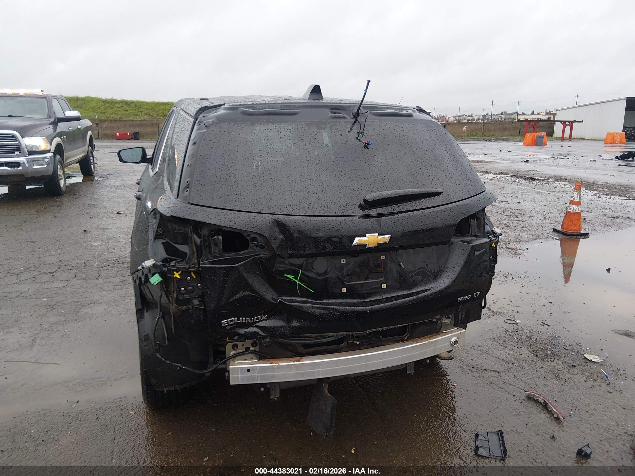 CHEVROLET EQUINOX image 6