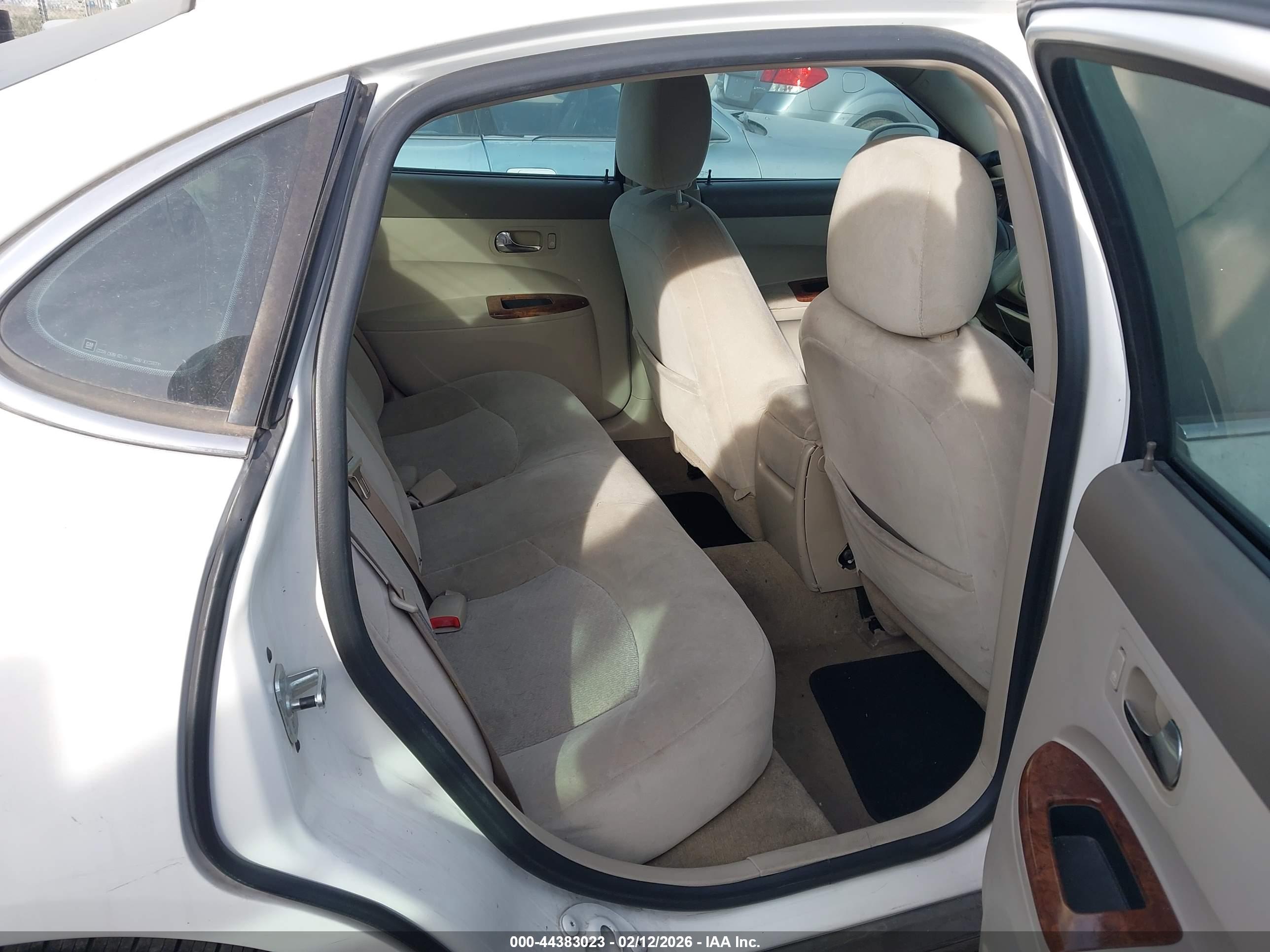 BUICK LACROSSE image 8