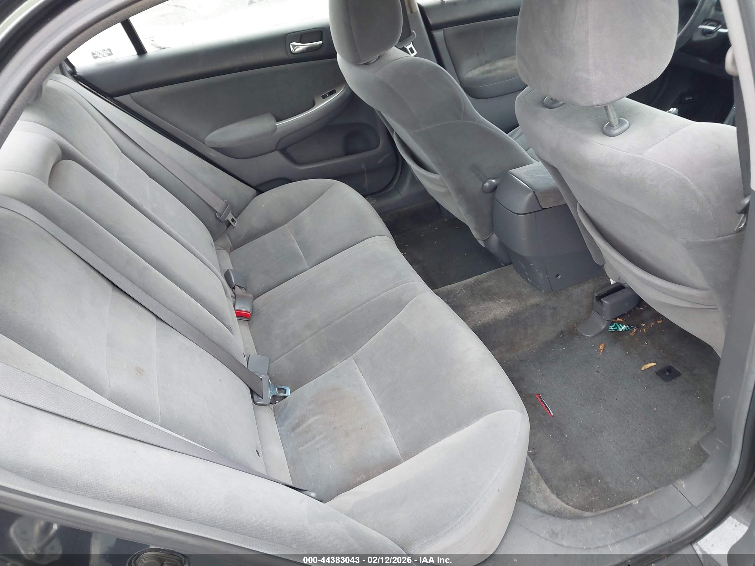 HONDA ACCORD image 8