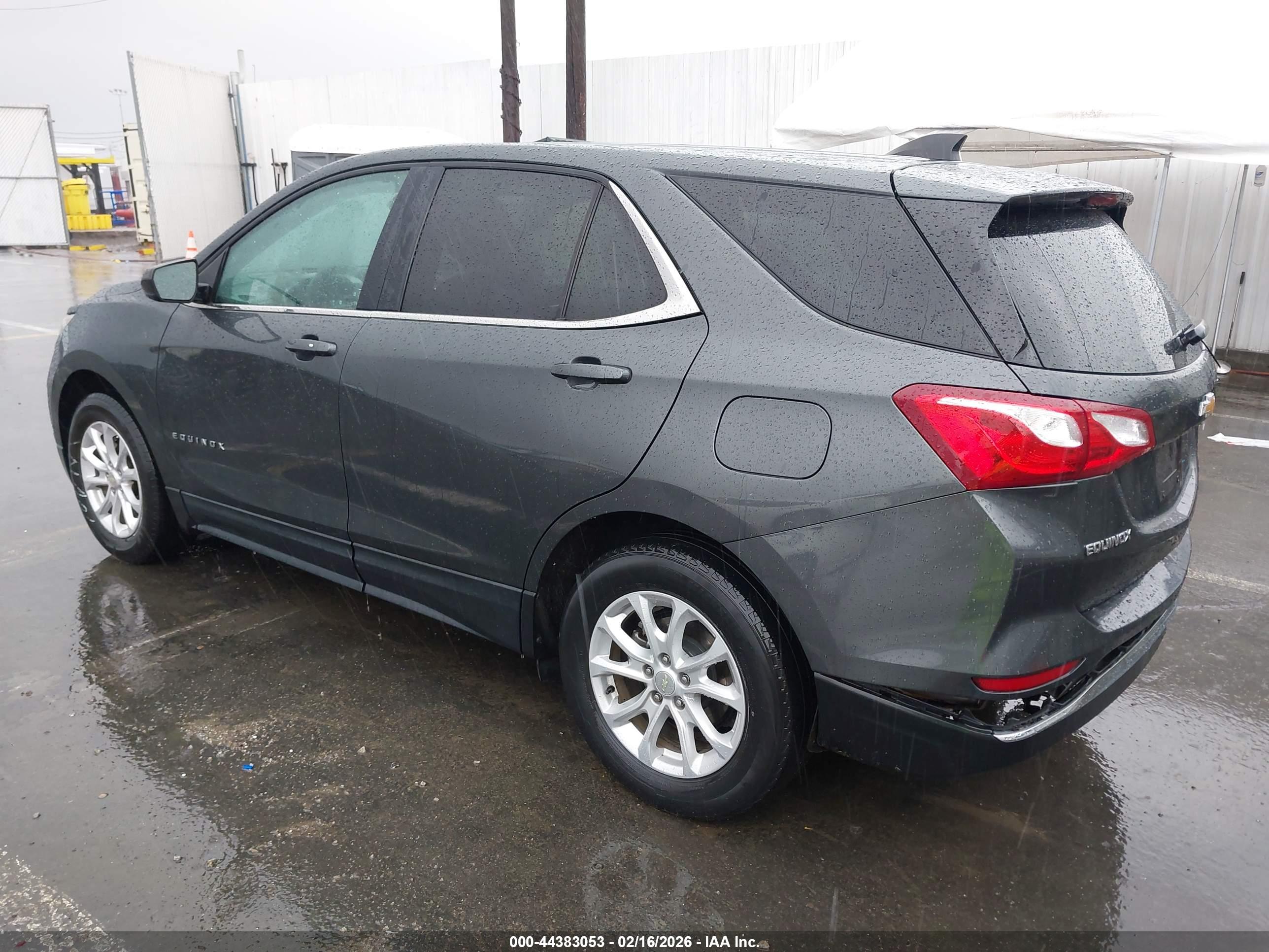 CHEVROLET EQUINOX image 3